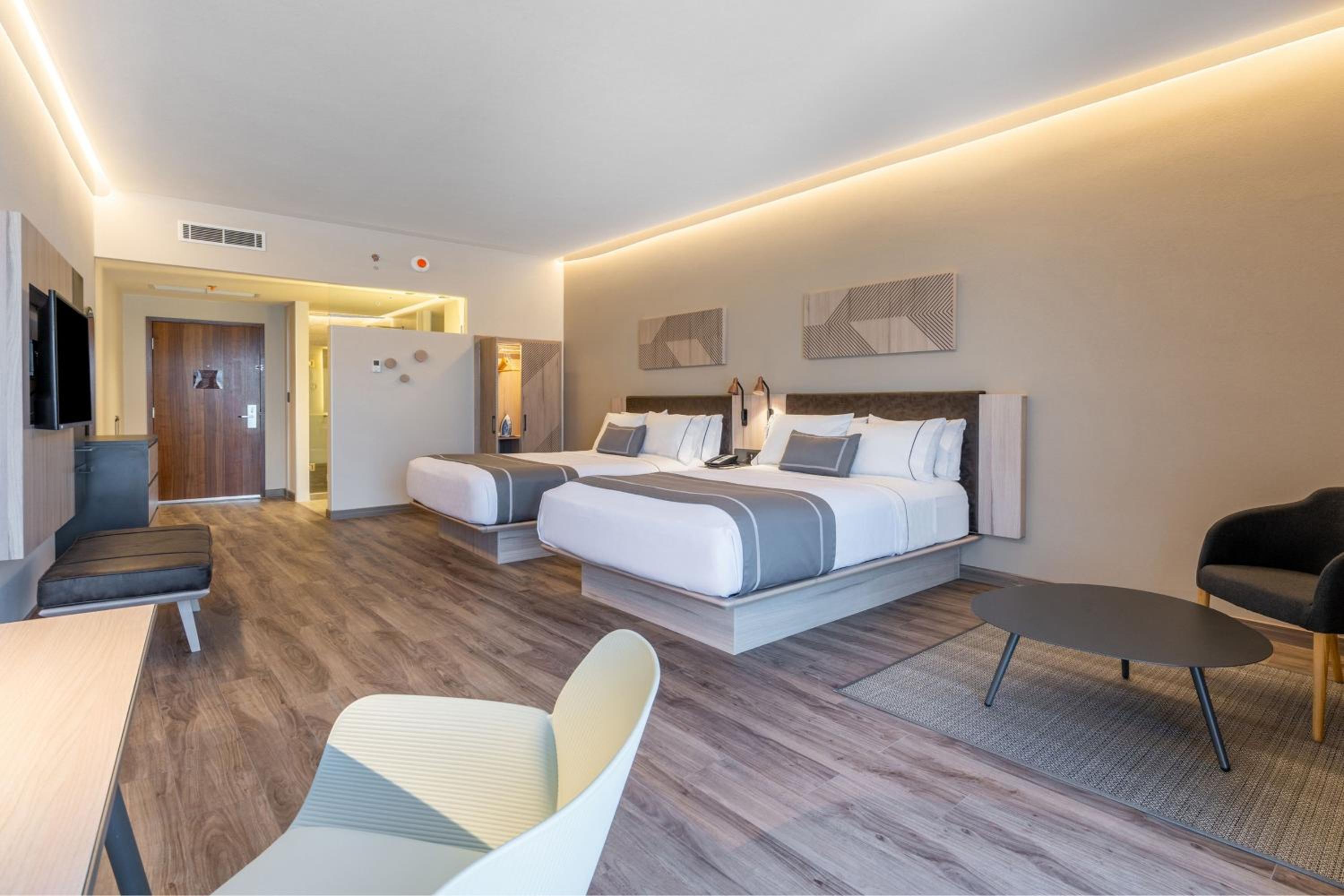 Double Room - Photo 5