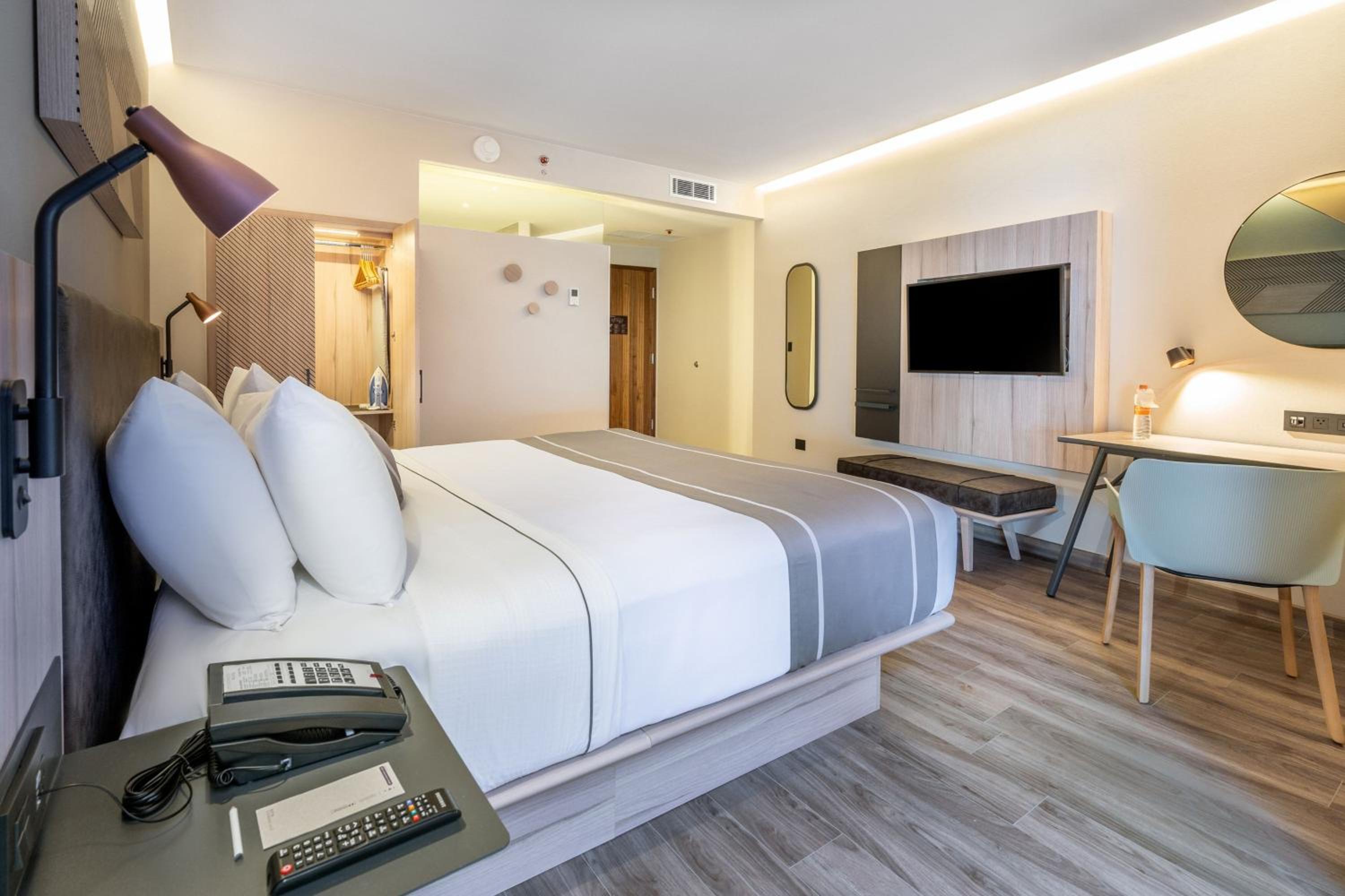 King Room - Photo 9