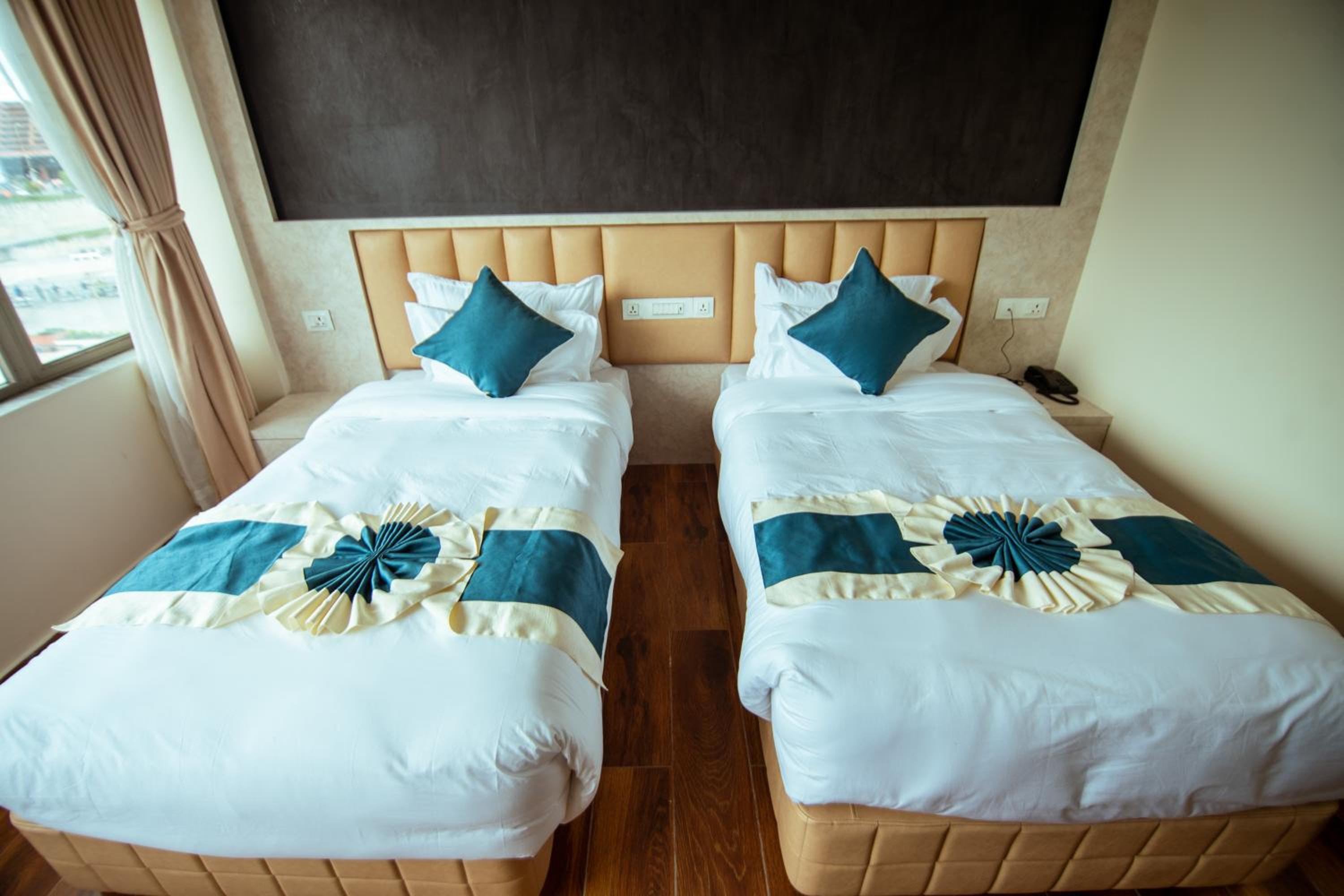 Superior Twin Room - Photo 3