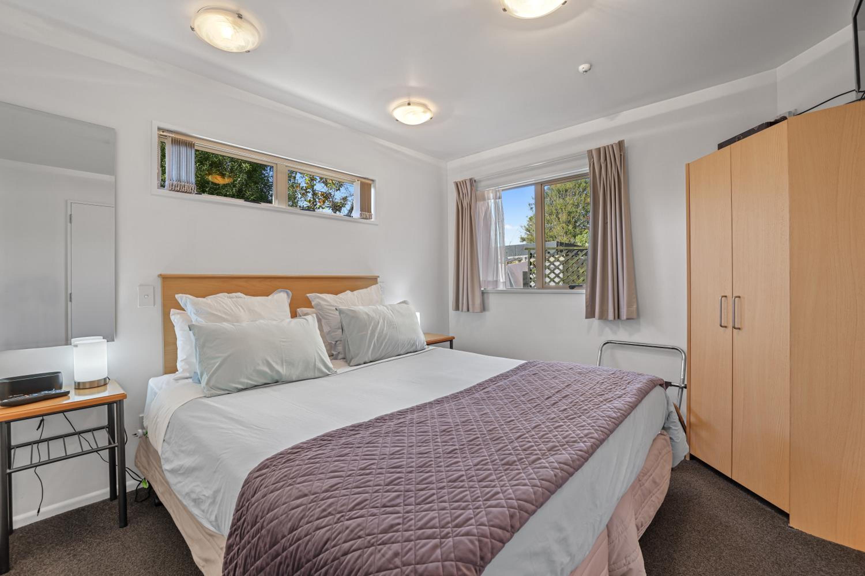 Two-Bedroom Apartment - Photo 1