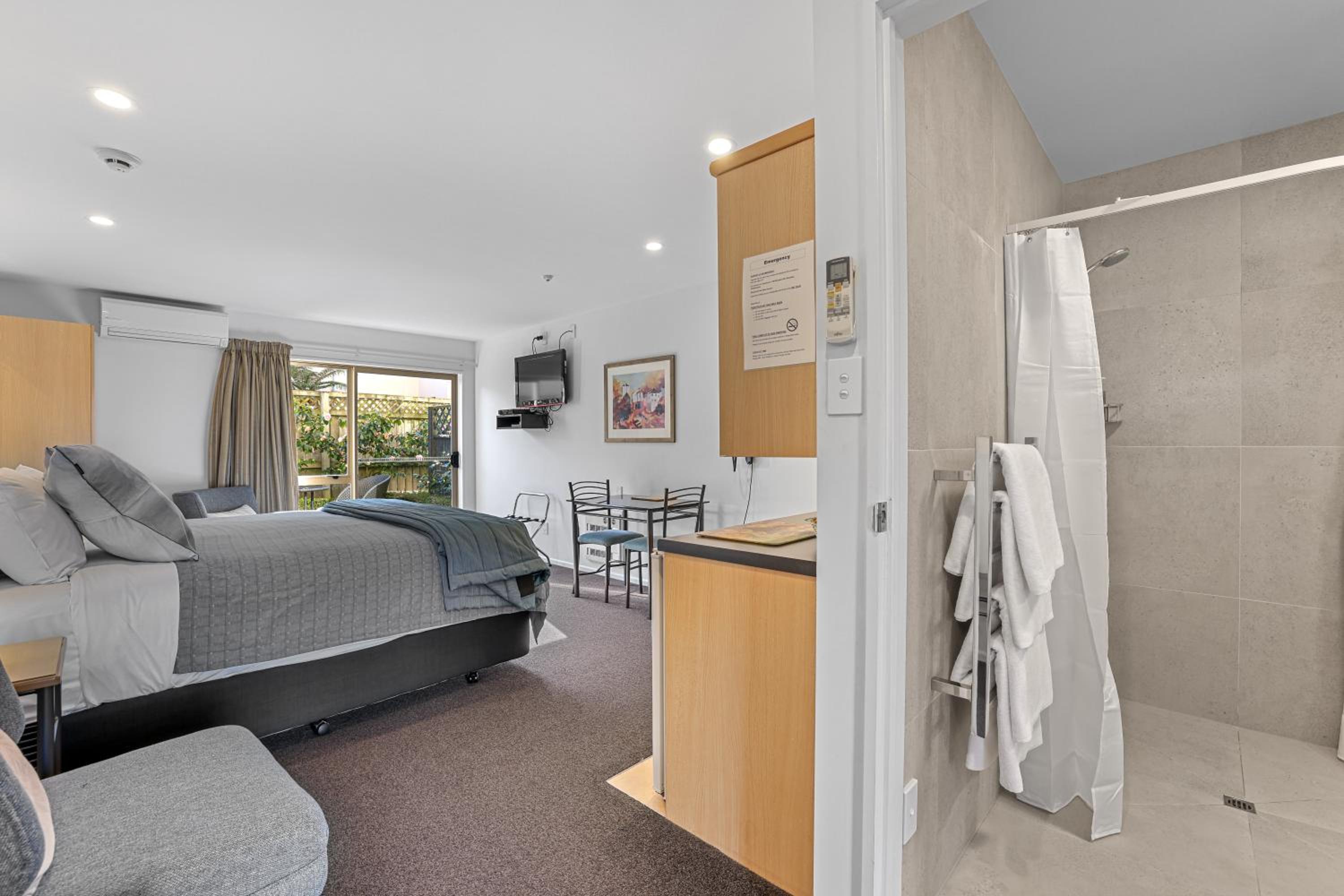 King Room - Photo 1