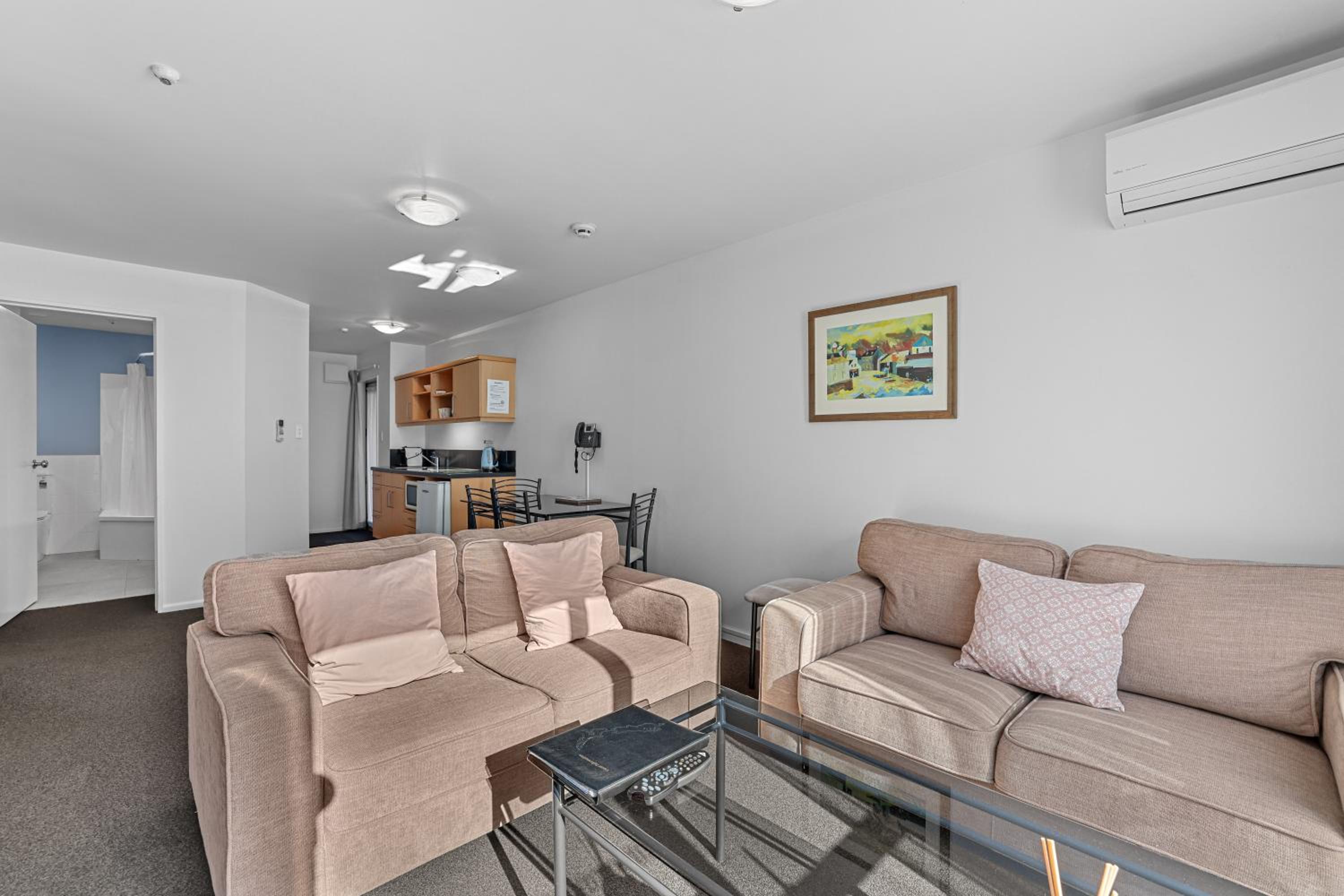 Two-Bedroom Apartment - Photo 3