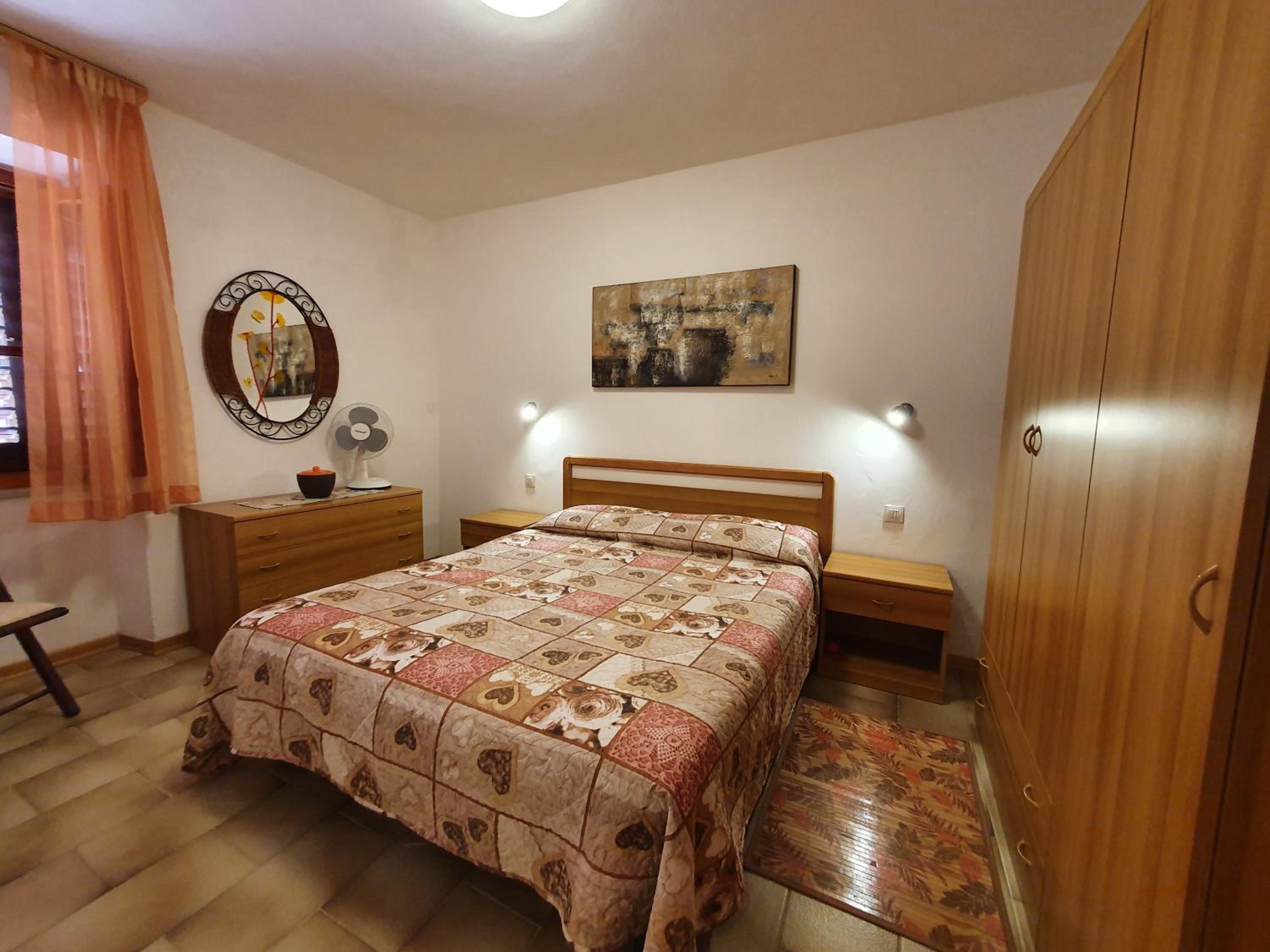 Four-Bedroom House photo 1
