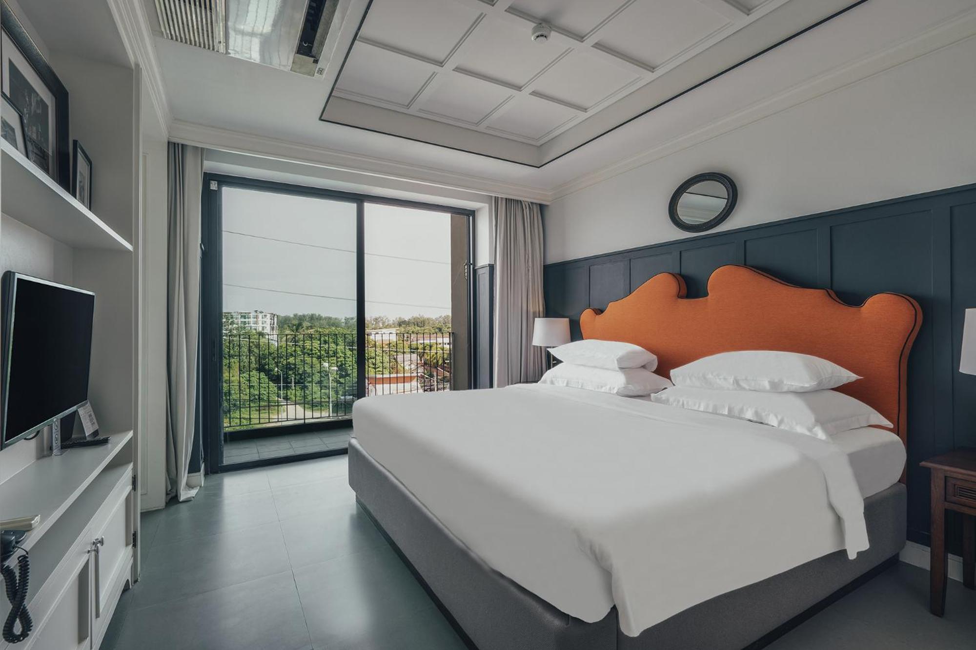 One-Bedroom Suite