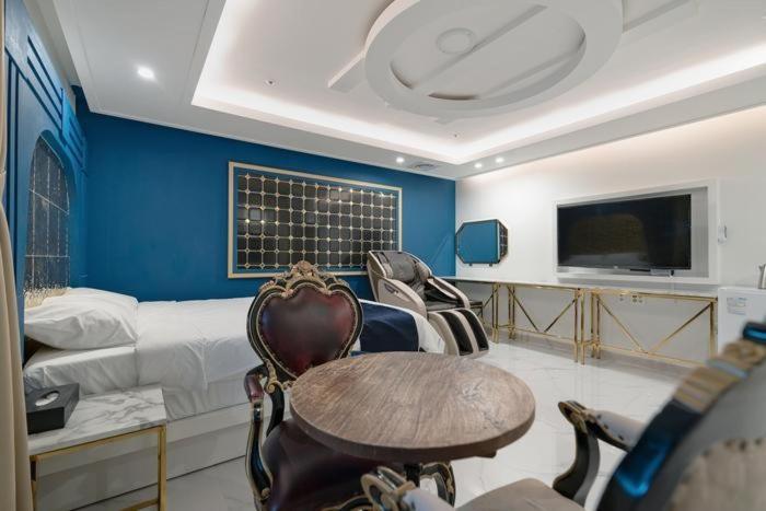 Double Room With Spa Bath photo 3