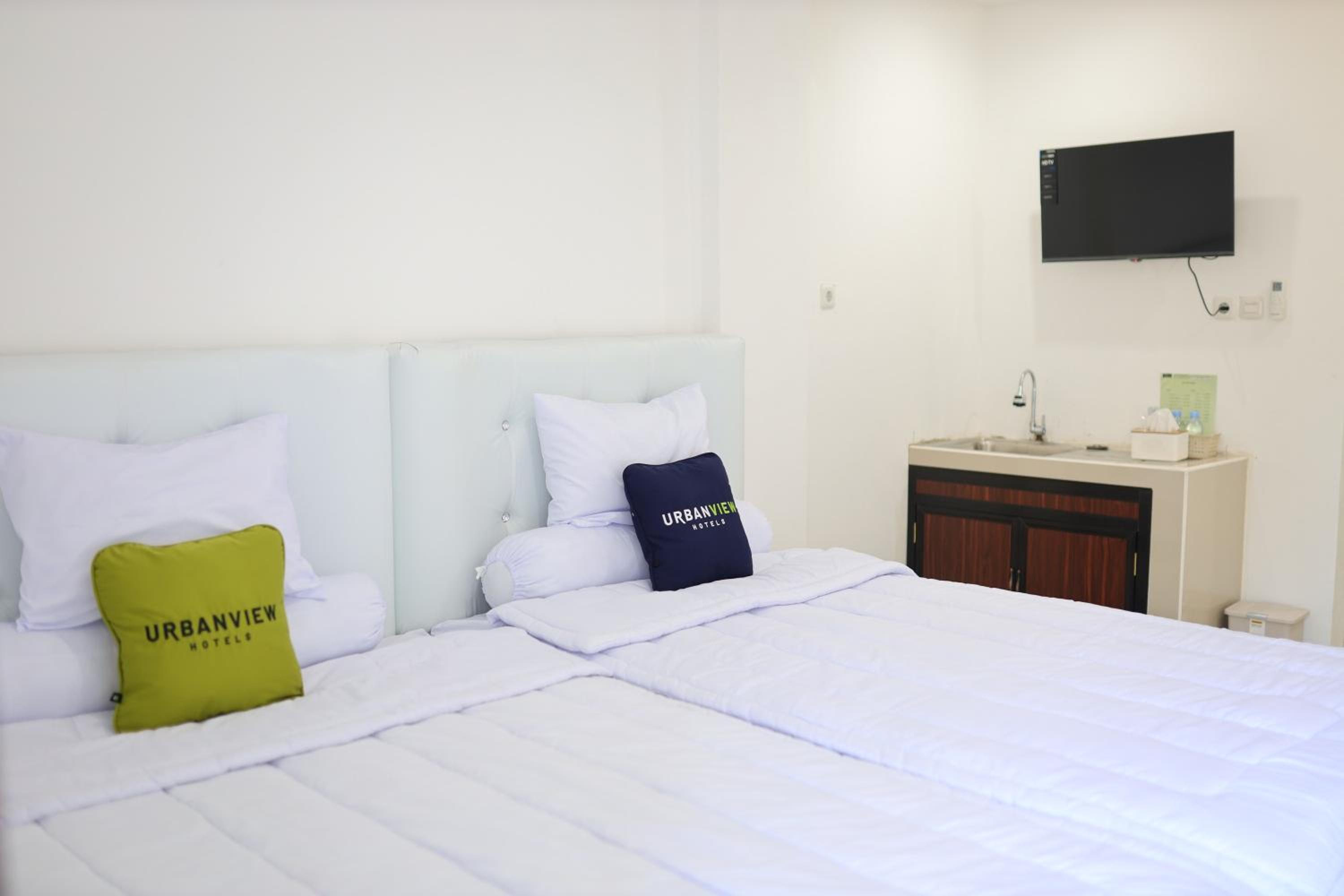 Deluxe Twin Room - Photo 2