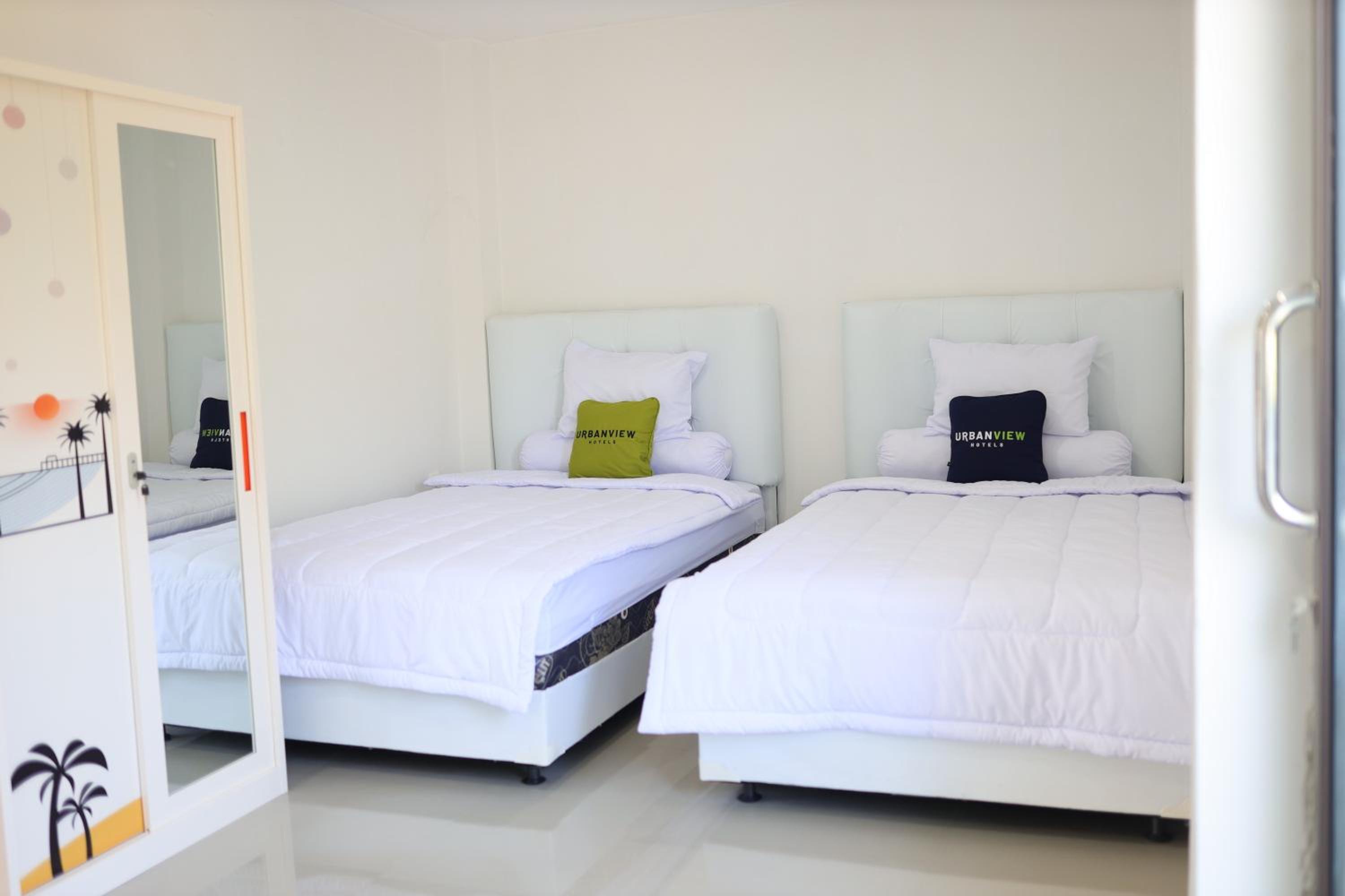 Superior Twin Room - Photo 3