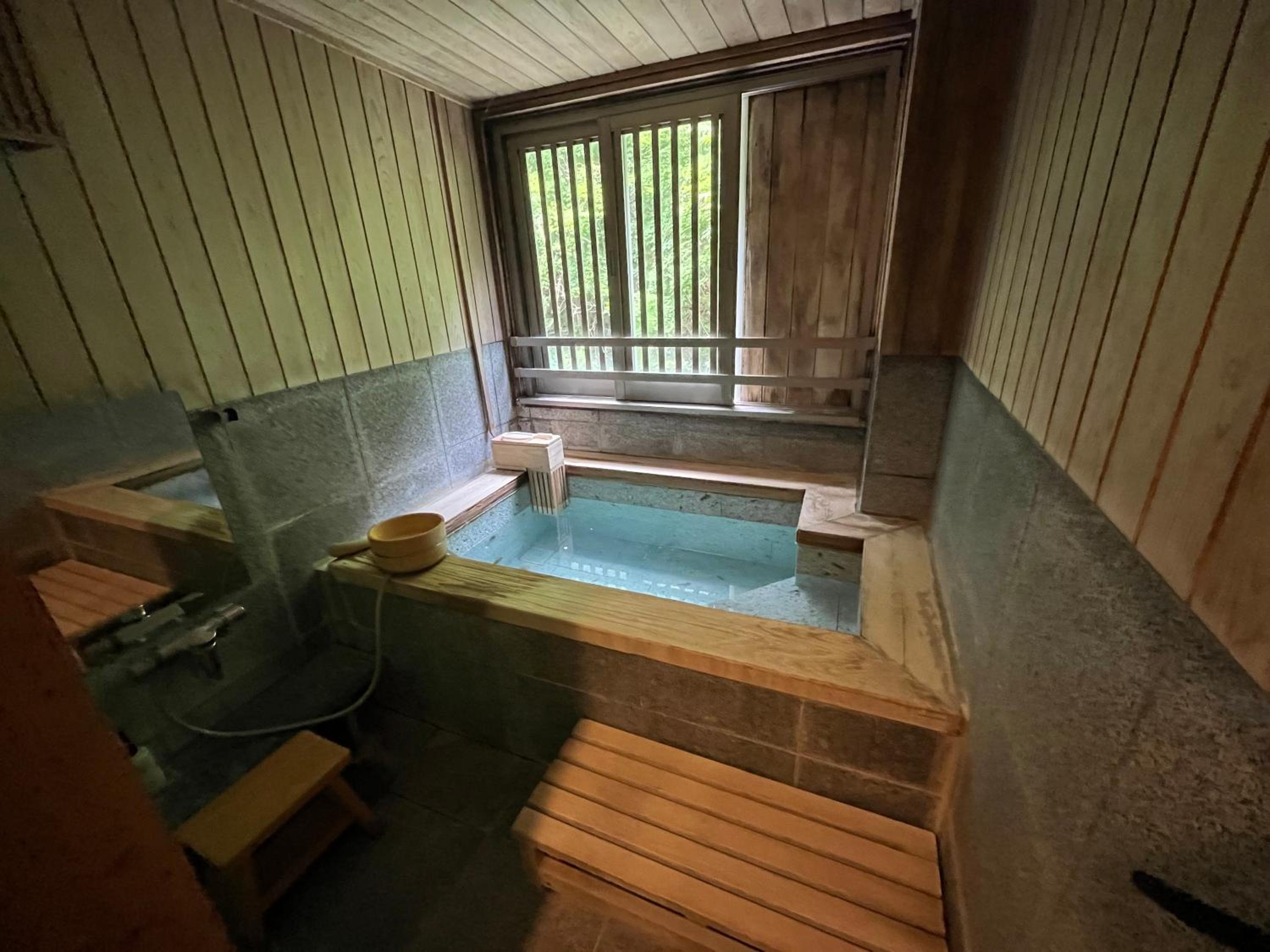 Japanese-Style Room with Open-Air Bath - Photo 9