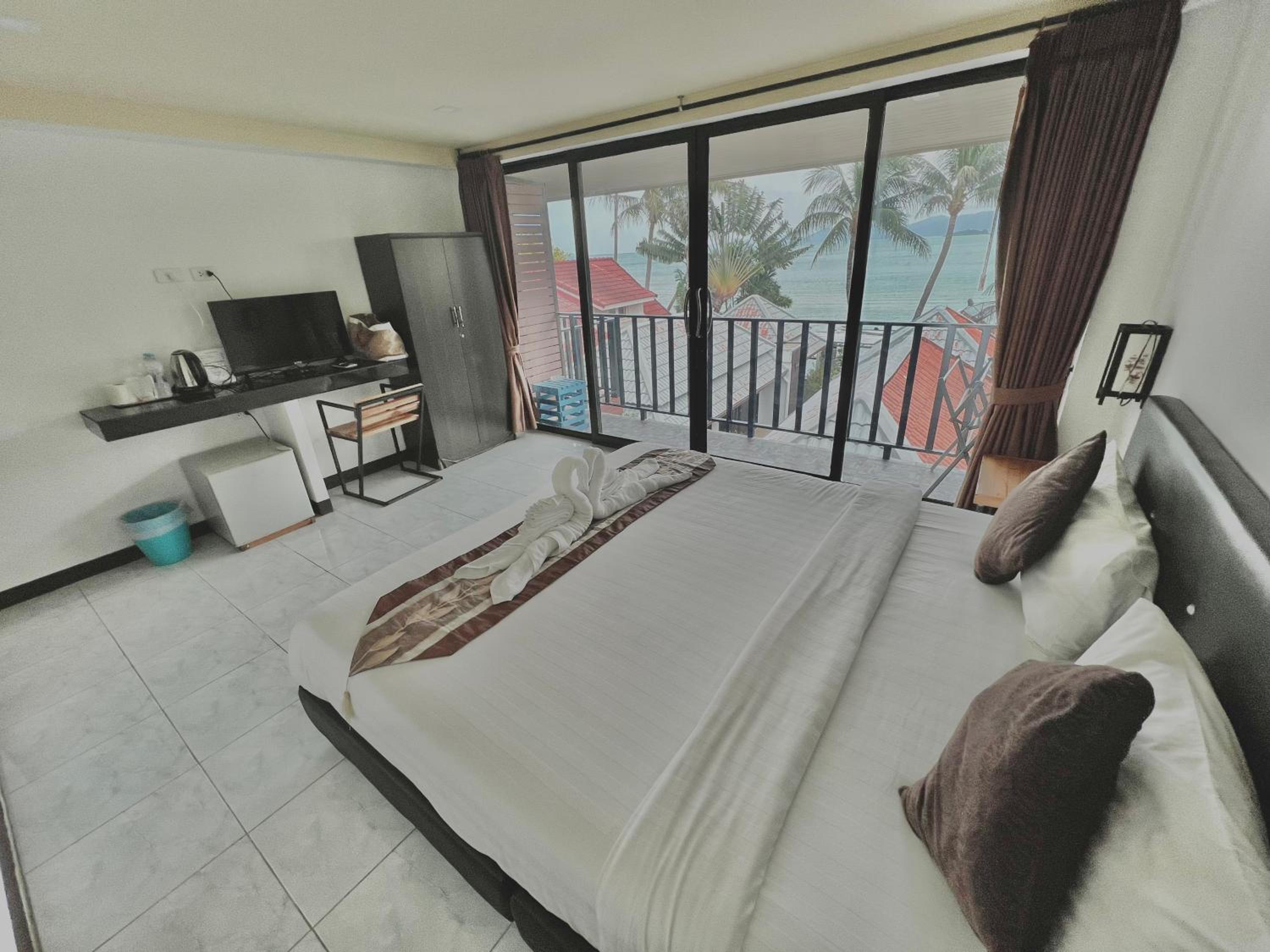 Double Room with Balcony and Sea View photo 1