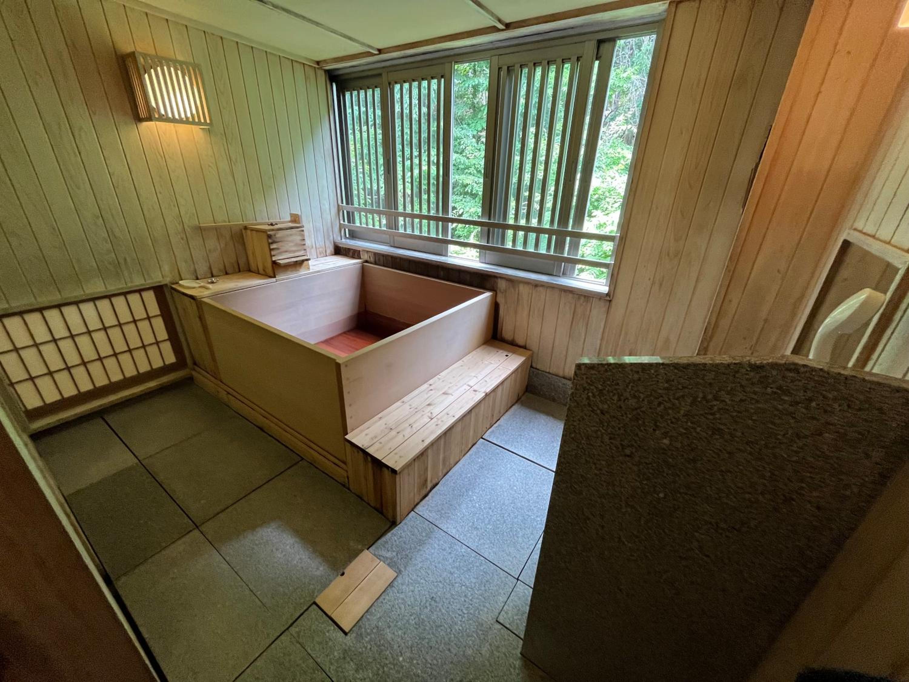 Ecxective Room with Tatami-Area & View Bath - Non-Smoking photo 2