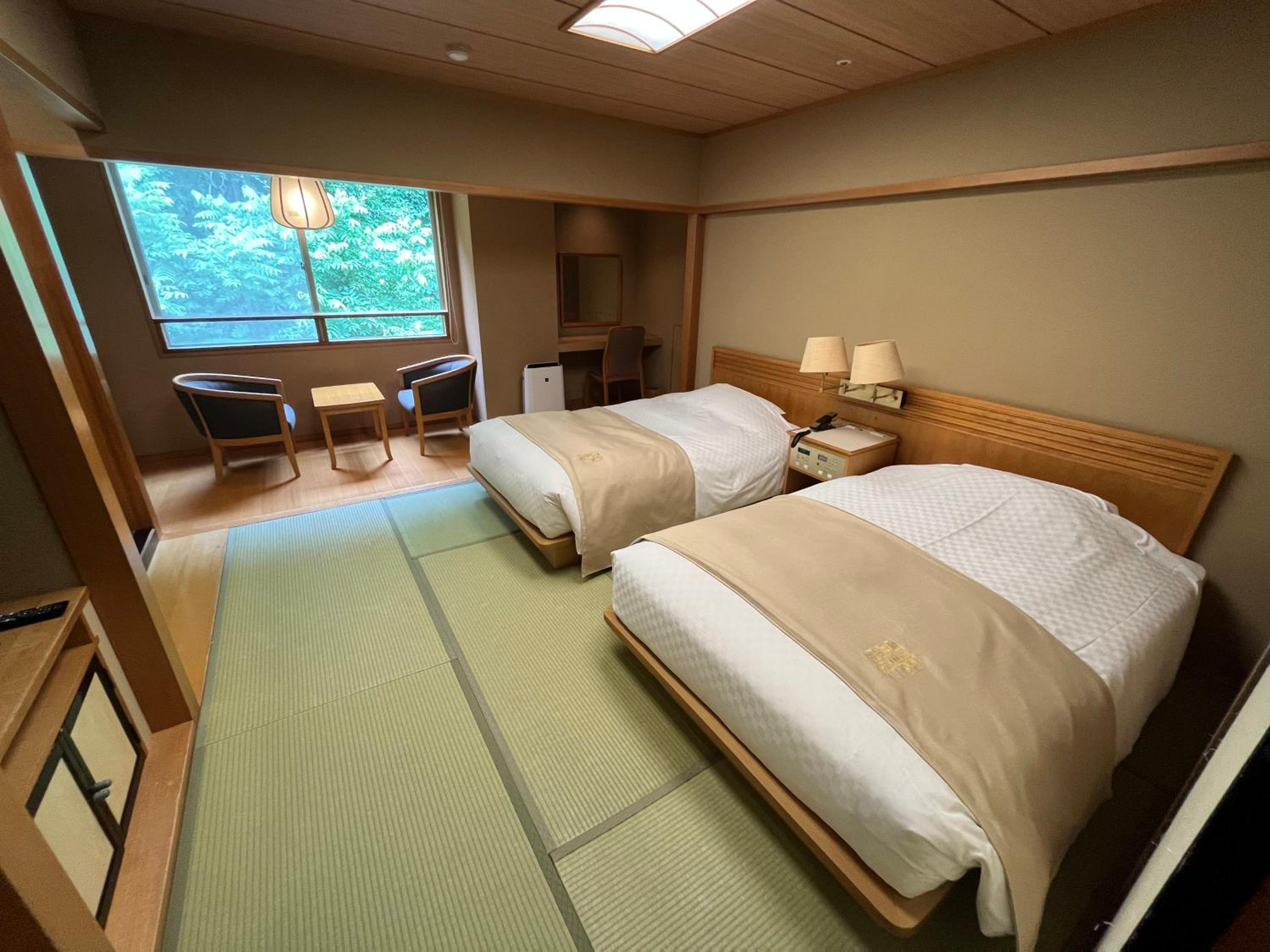 Ecxective Room with Tatami-Area & View Bath - Non-Smoking photo 3
