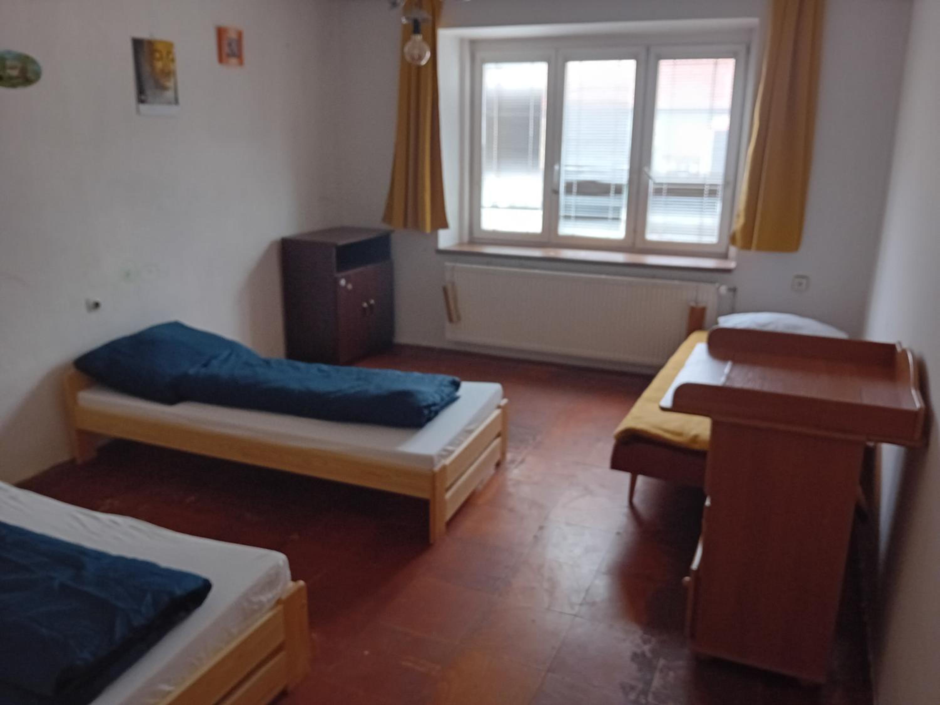 Two-Bedroom Apartment - Photo 17