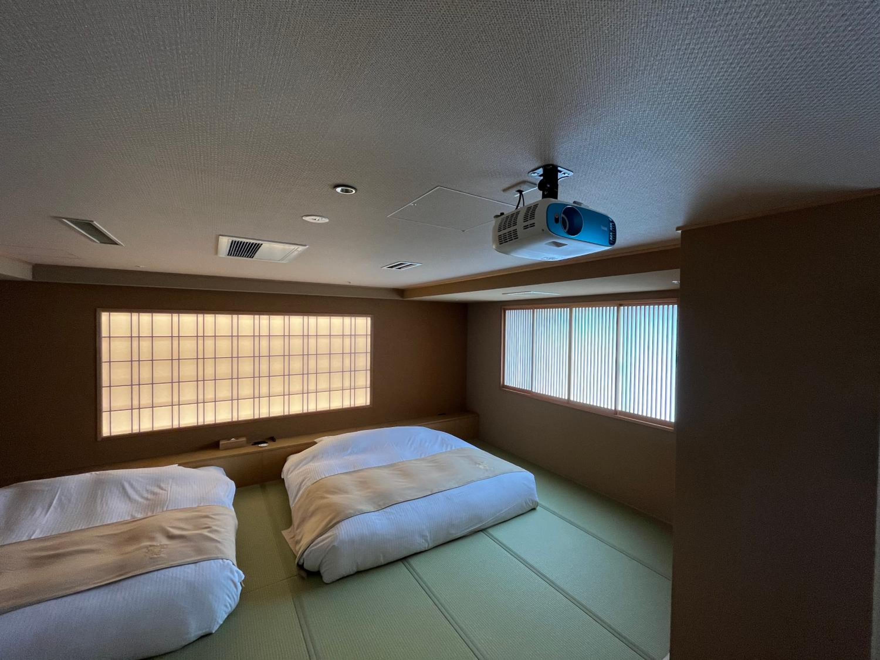 Suite  SHIHO with Onsen-Street Side - Non-Smoking photo 2