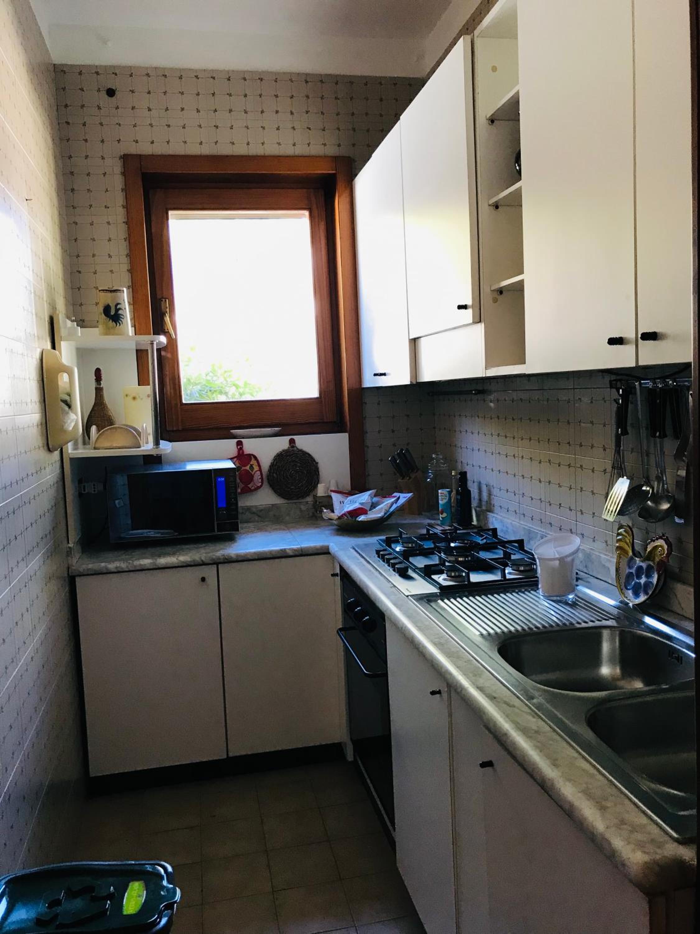 Three-Bedroom House photo 2