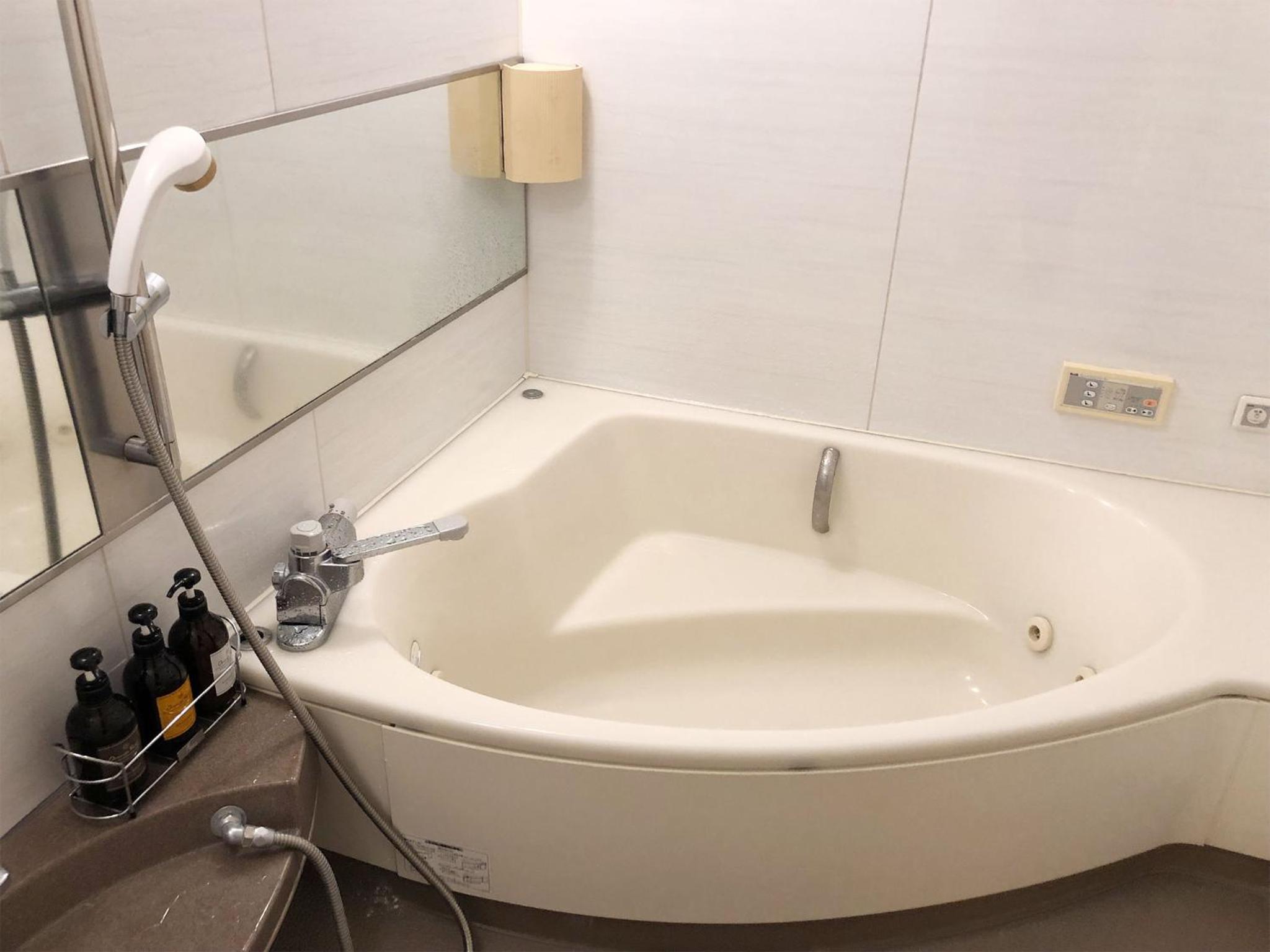 Double Room - Photo 23