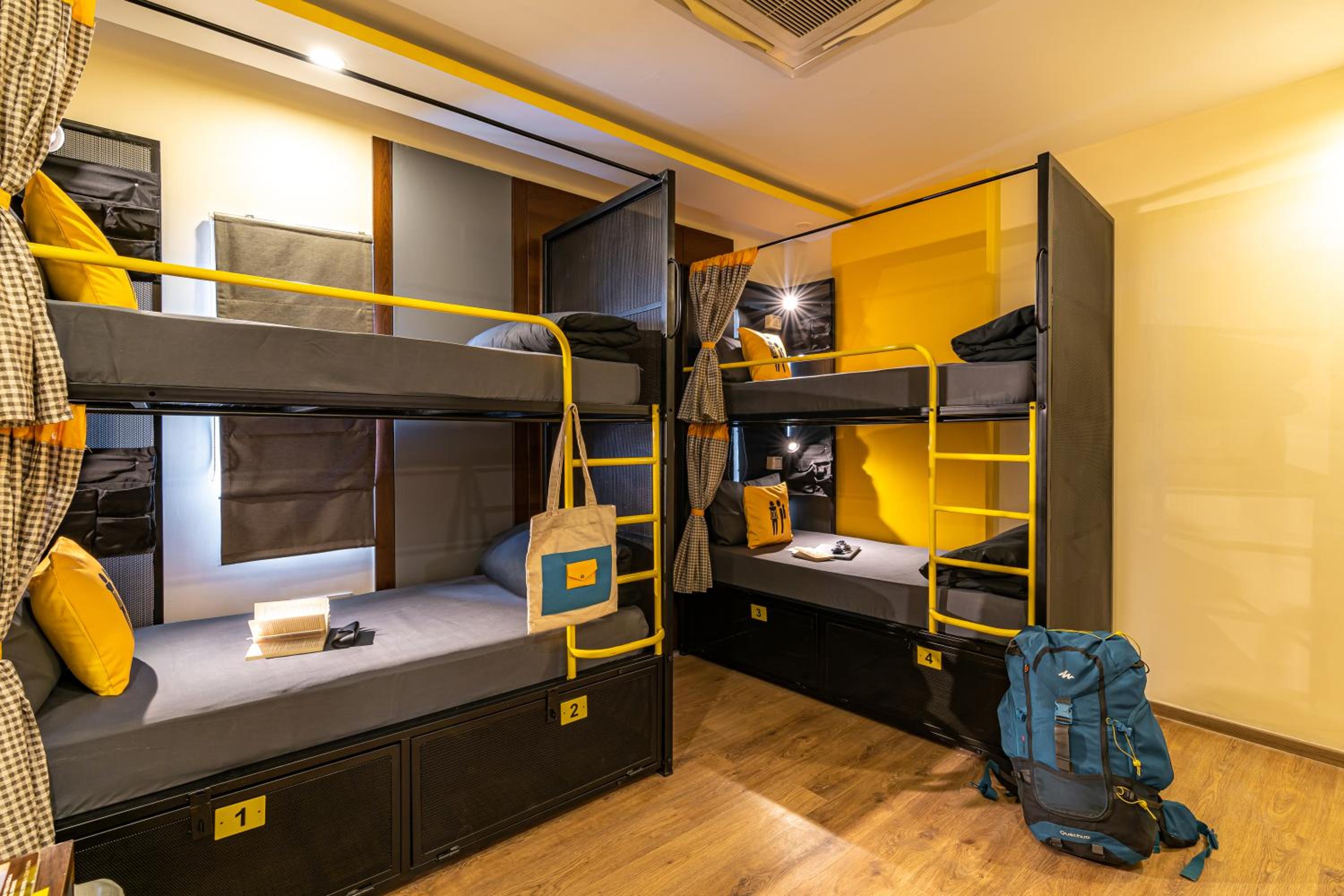 Bed in 4-Bed Mixed Dormitory Room
