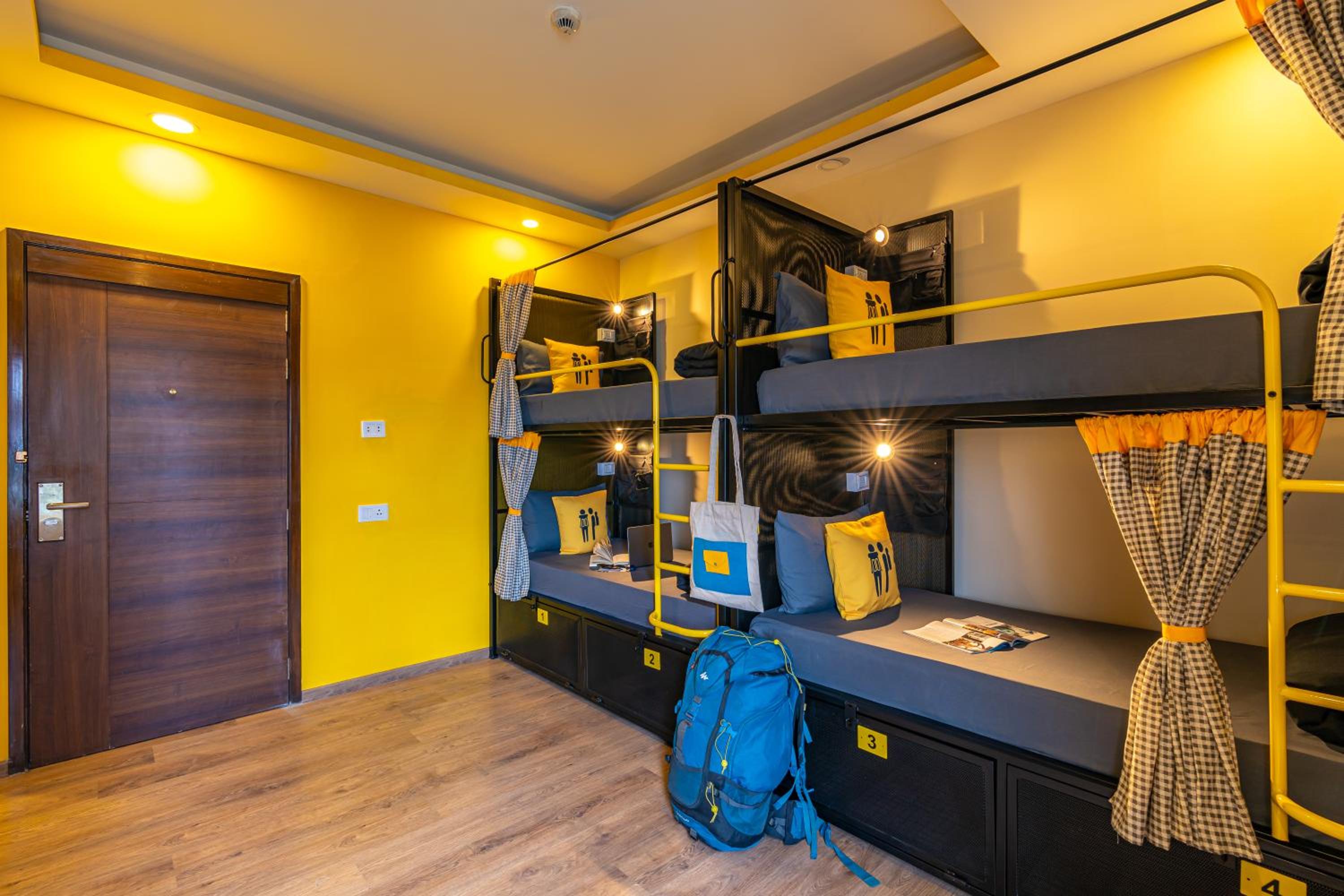 Bed in 4-Bed Female Dormitory Room, photo 7