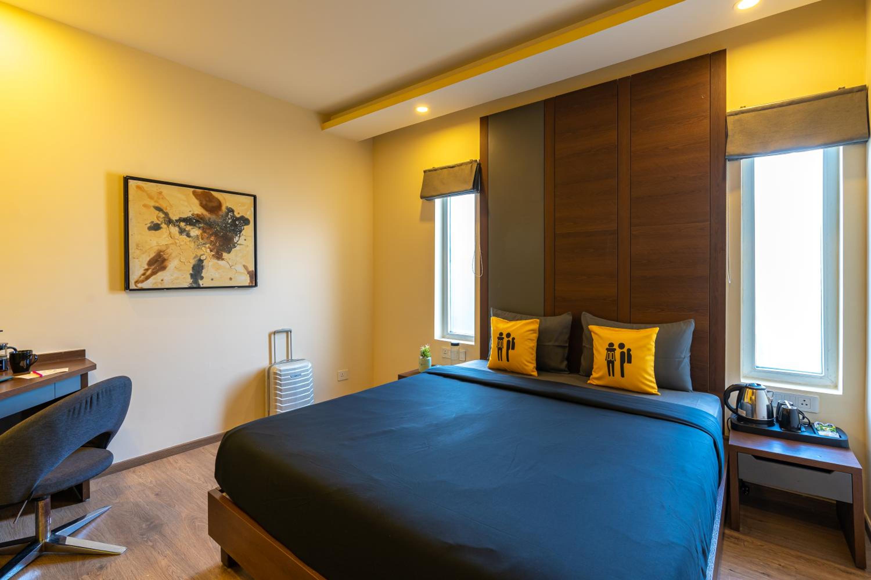 Deluxe Double Room - Non AC - Photo 5