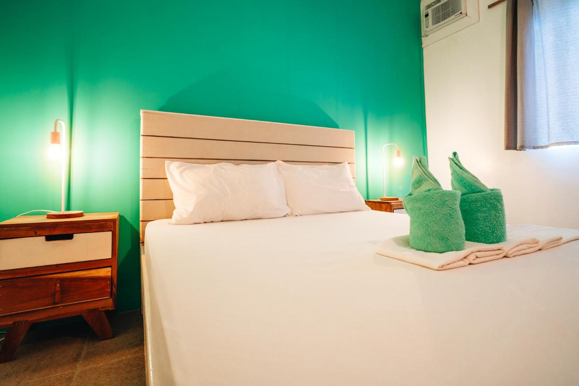 Double Room with Private Bathroom - Photo 3