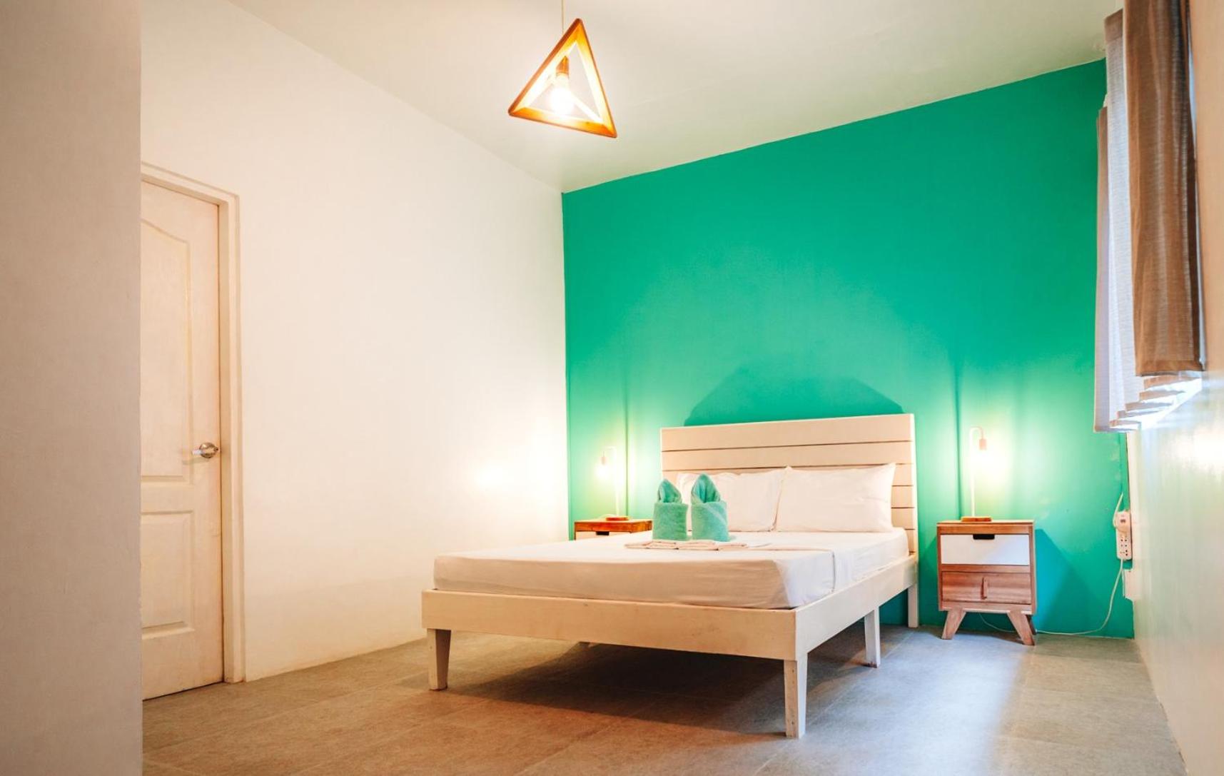 Double Room with Private Bathroom - Photo 1