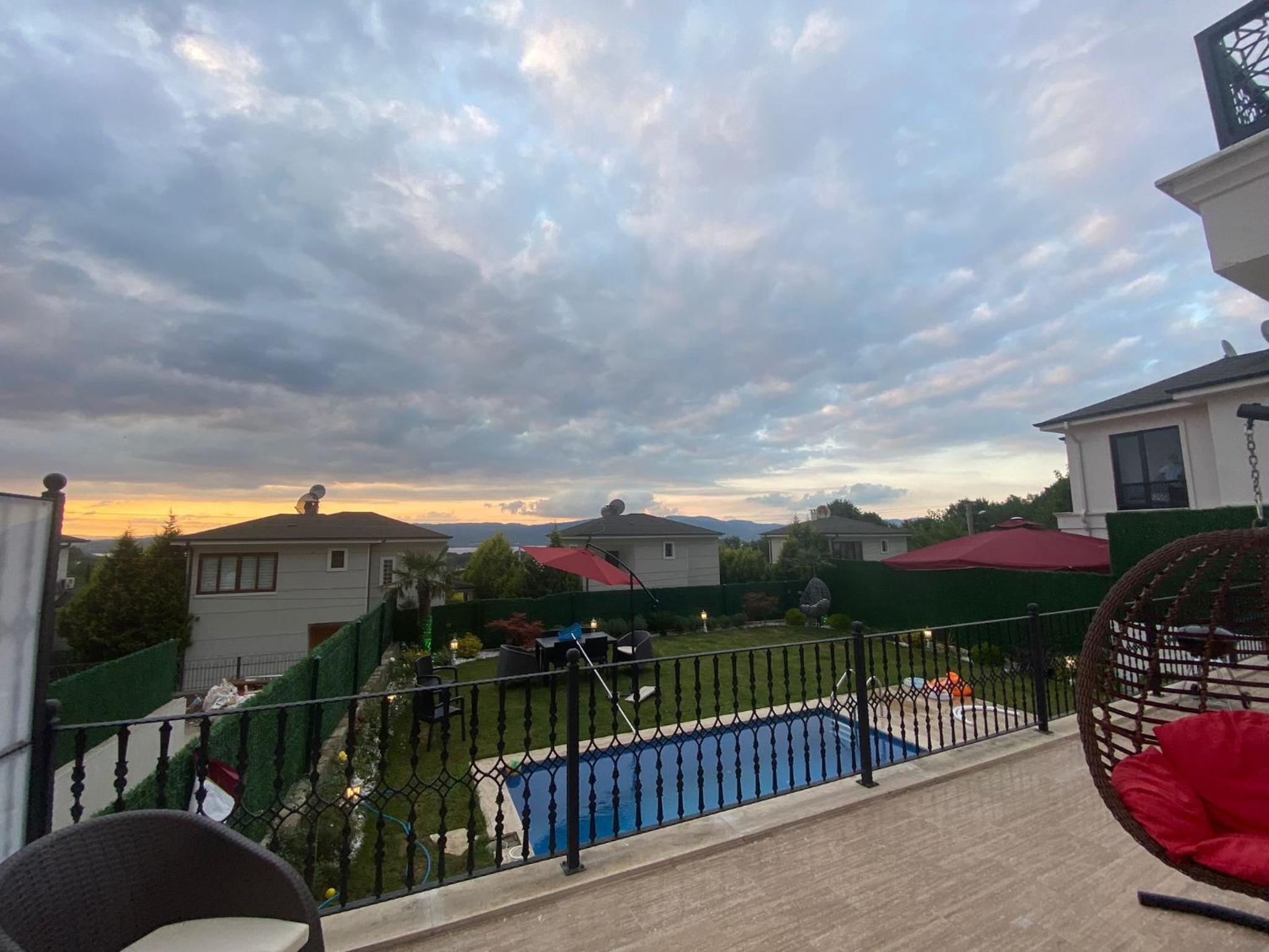 Villa With Private Pool photo 2