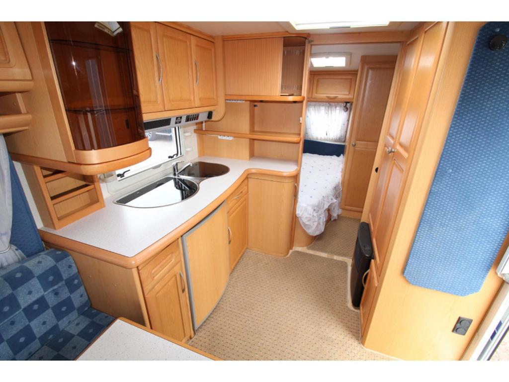Caravan photo 1