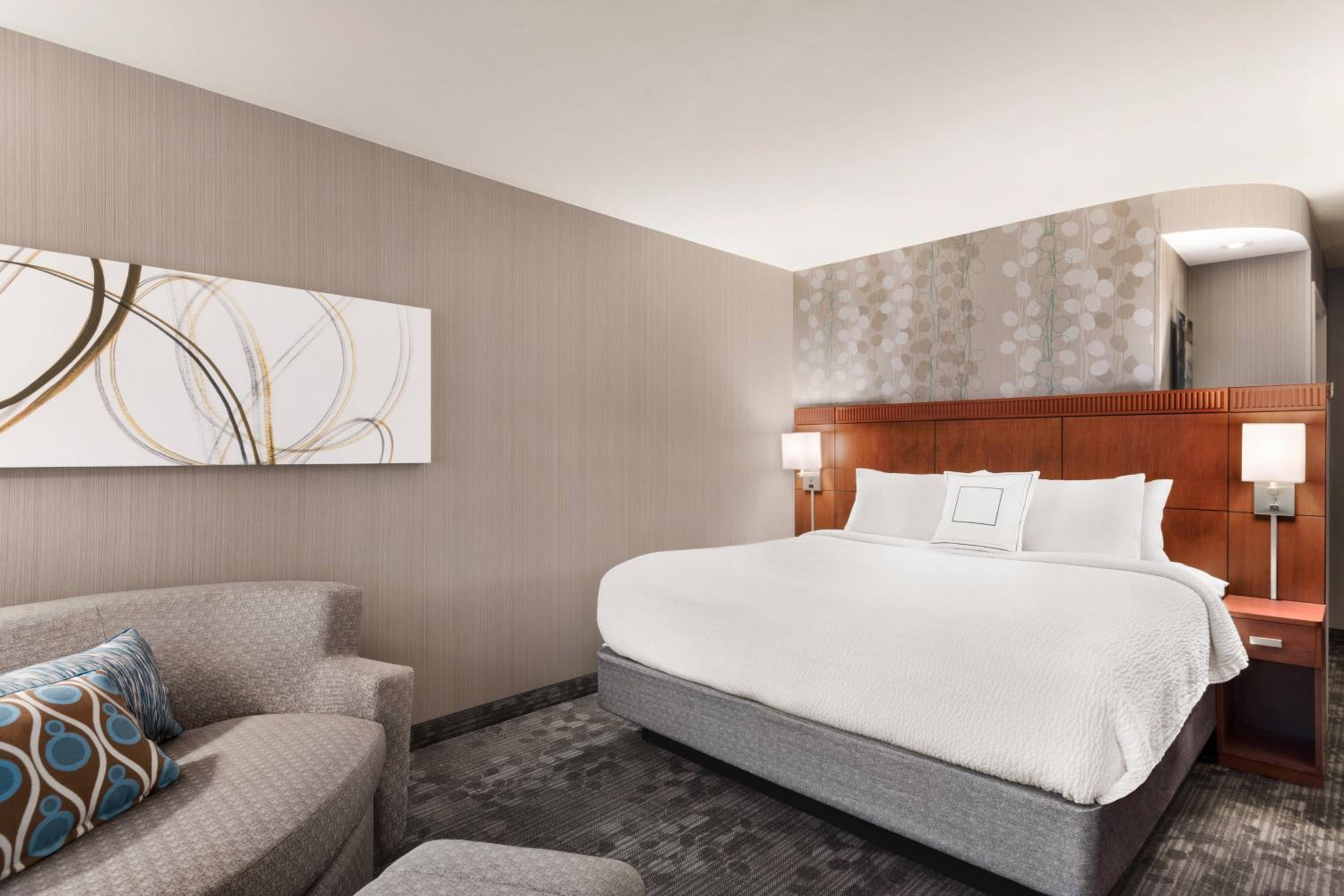 King Room - Hearing Accessible - Photo 6