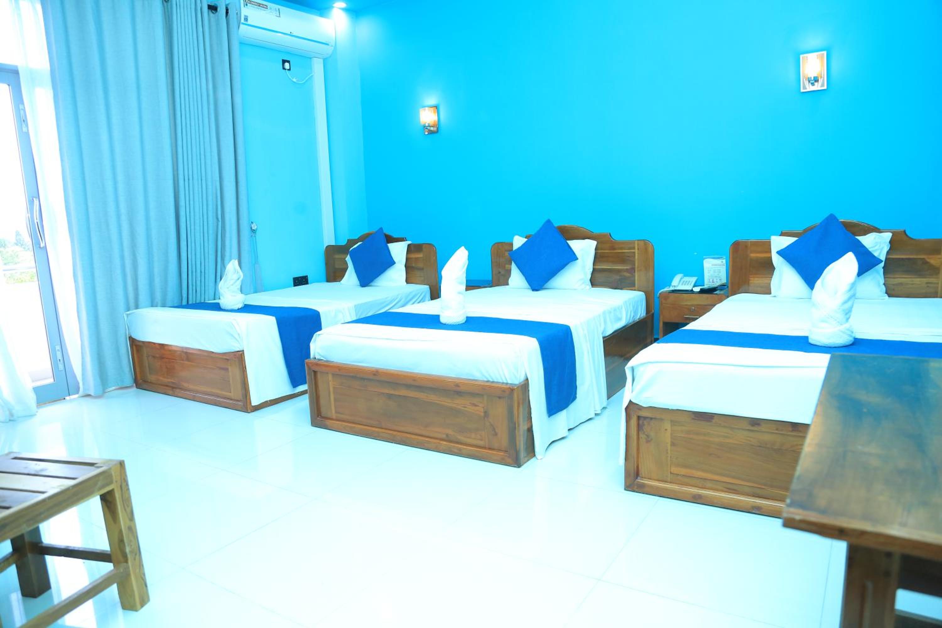 Luxury Triple Room