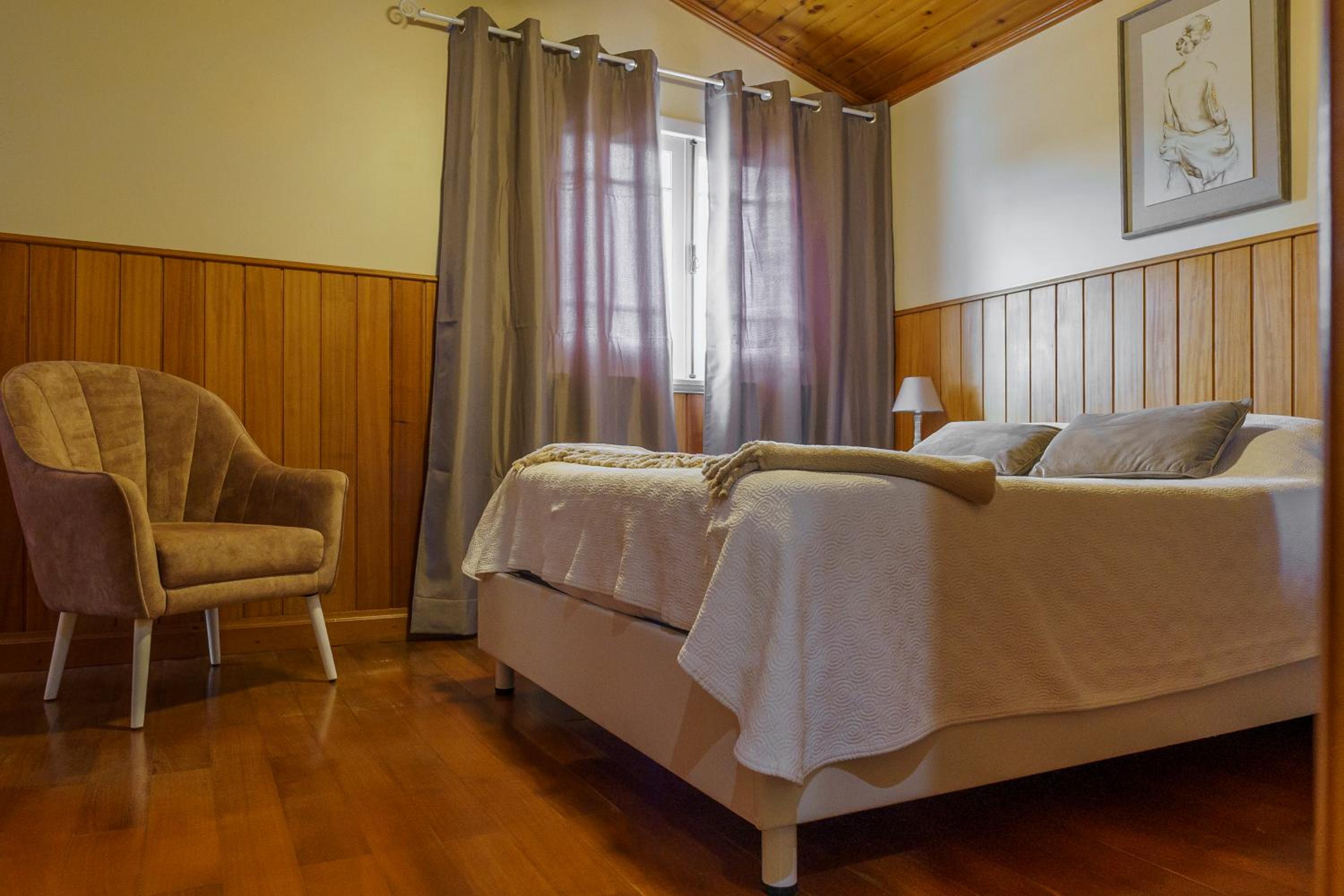 Double Room with Private Bathroom photo 1