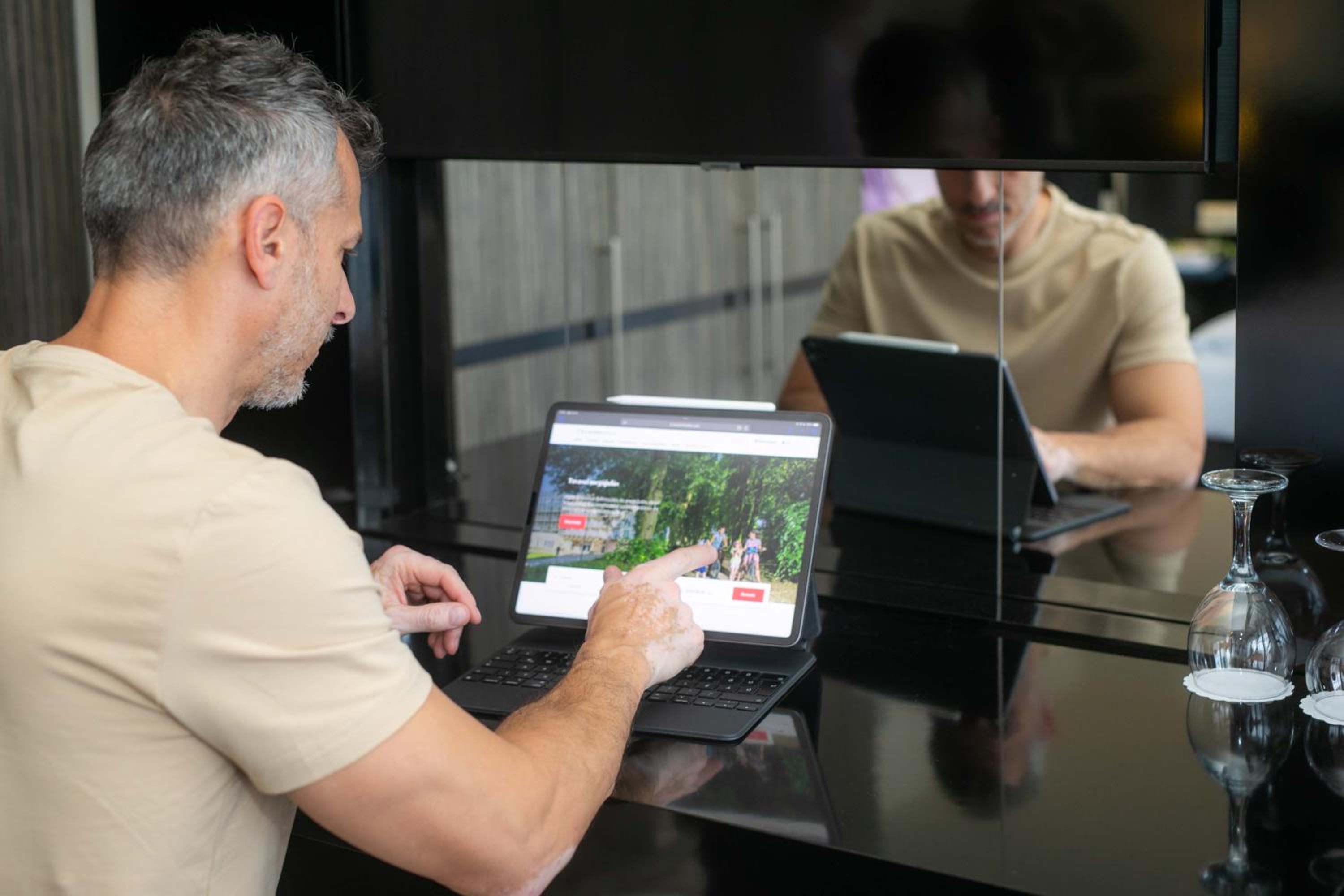 Family Room photo 2