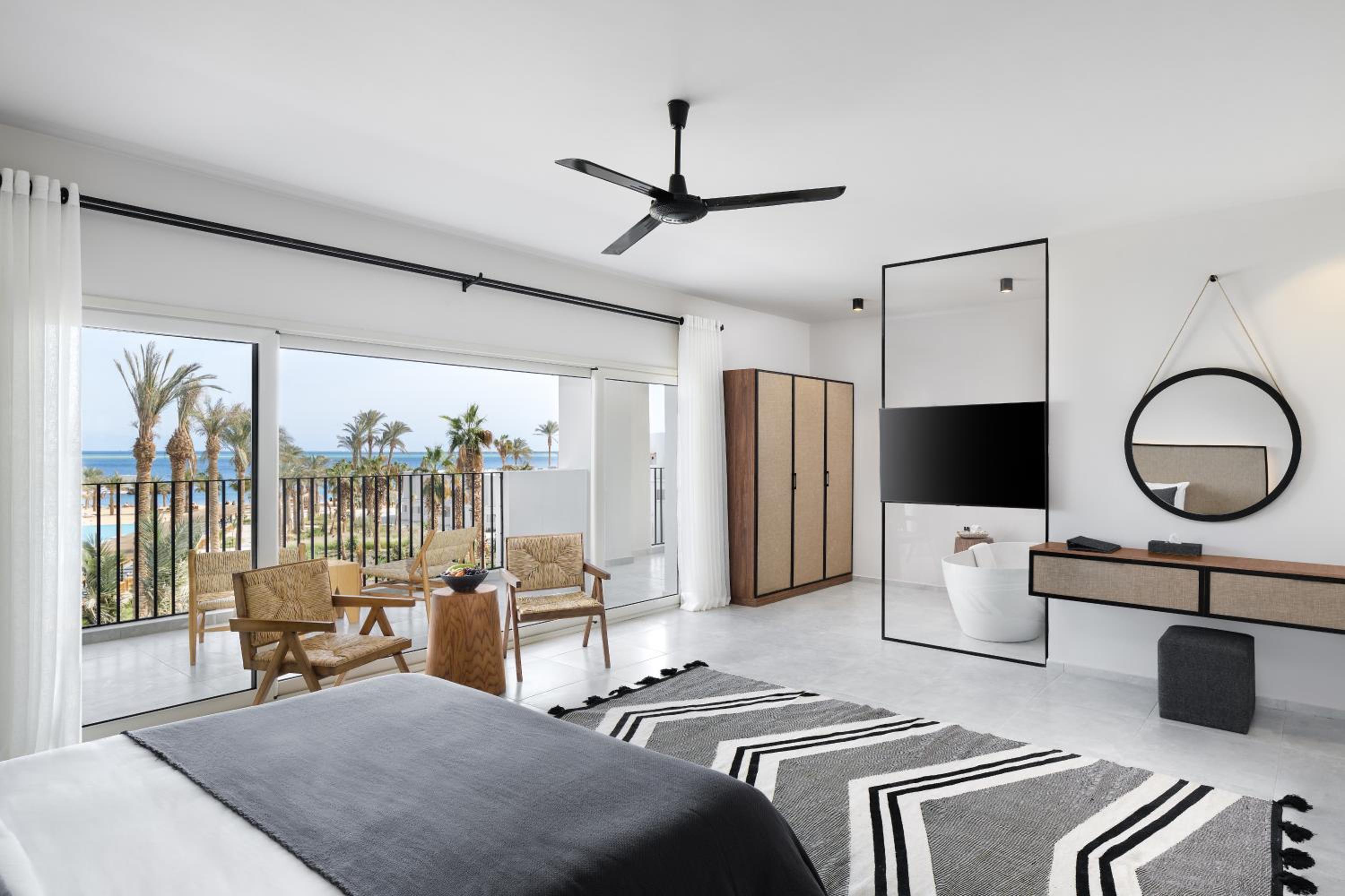 Two Bedroom Suite - Sea View  - Photo 1