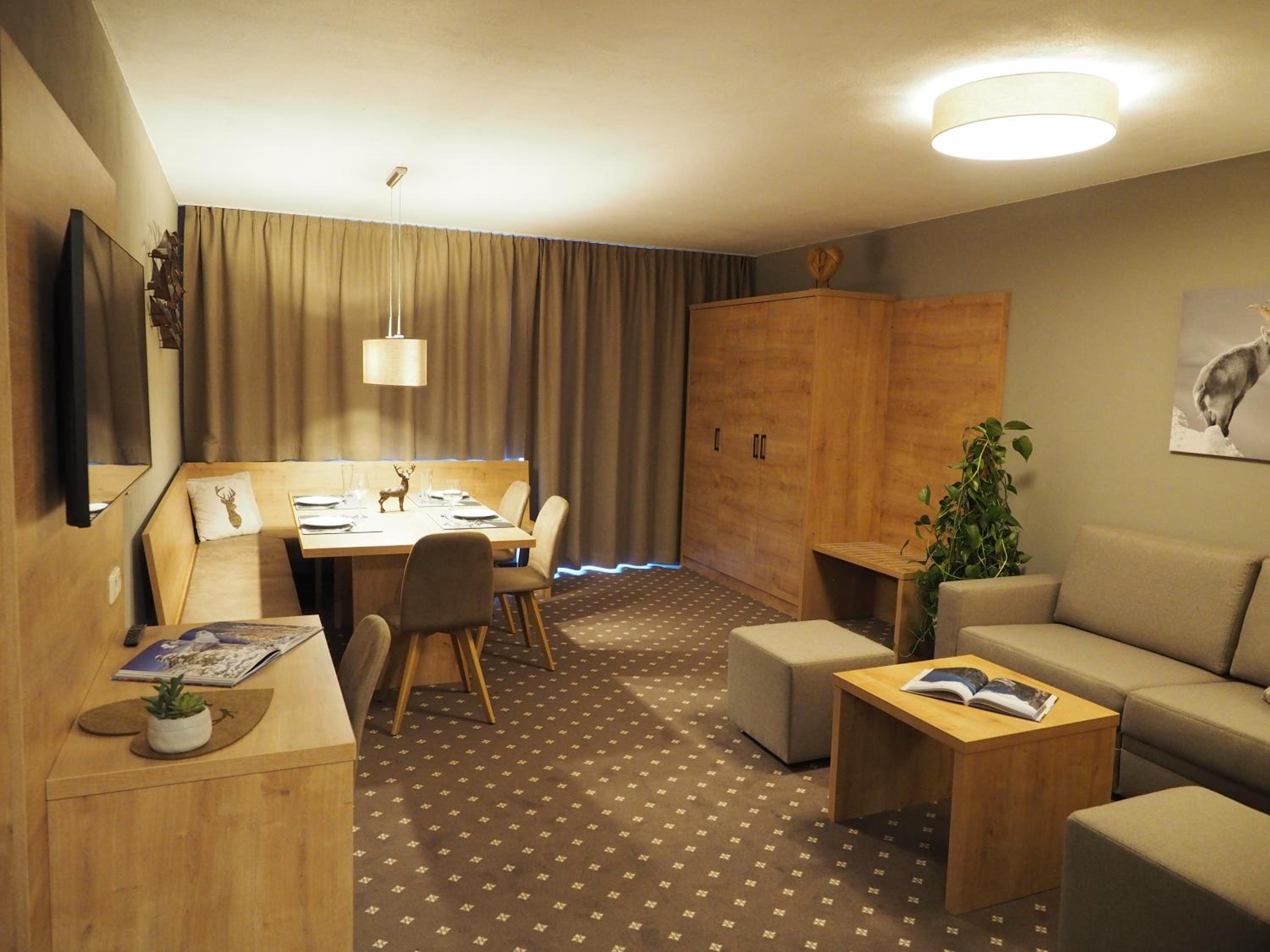 Apartment with Balcony 2 photo 1