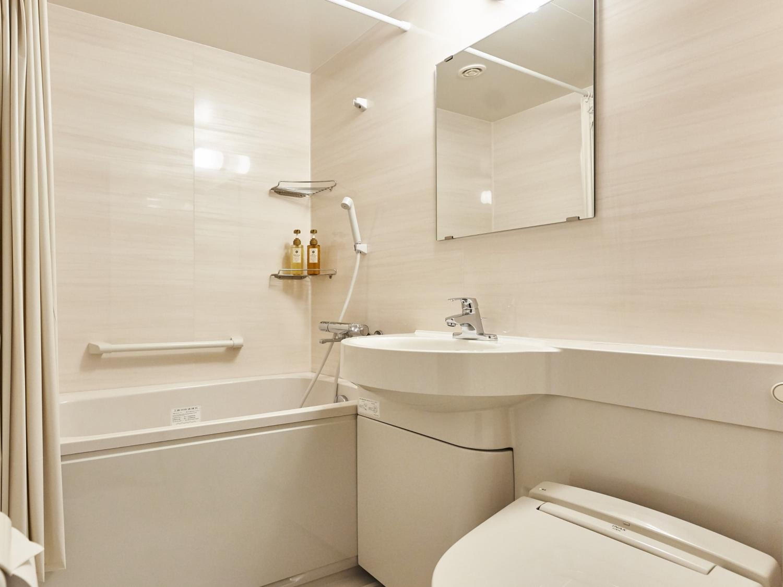 Standard Japanese Style Twin Room with Pond View - Non-Smoking photo 3