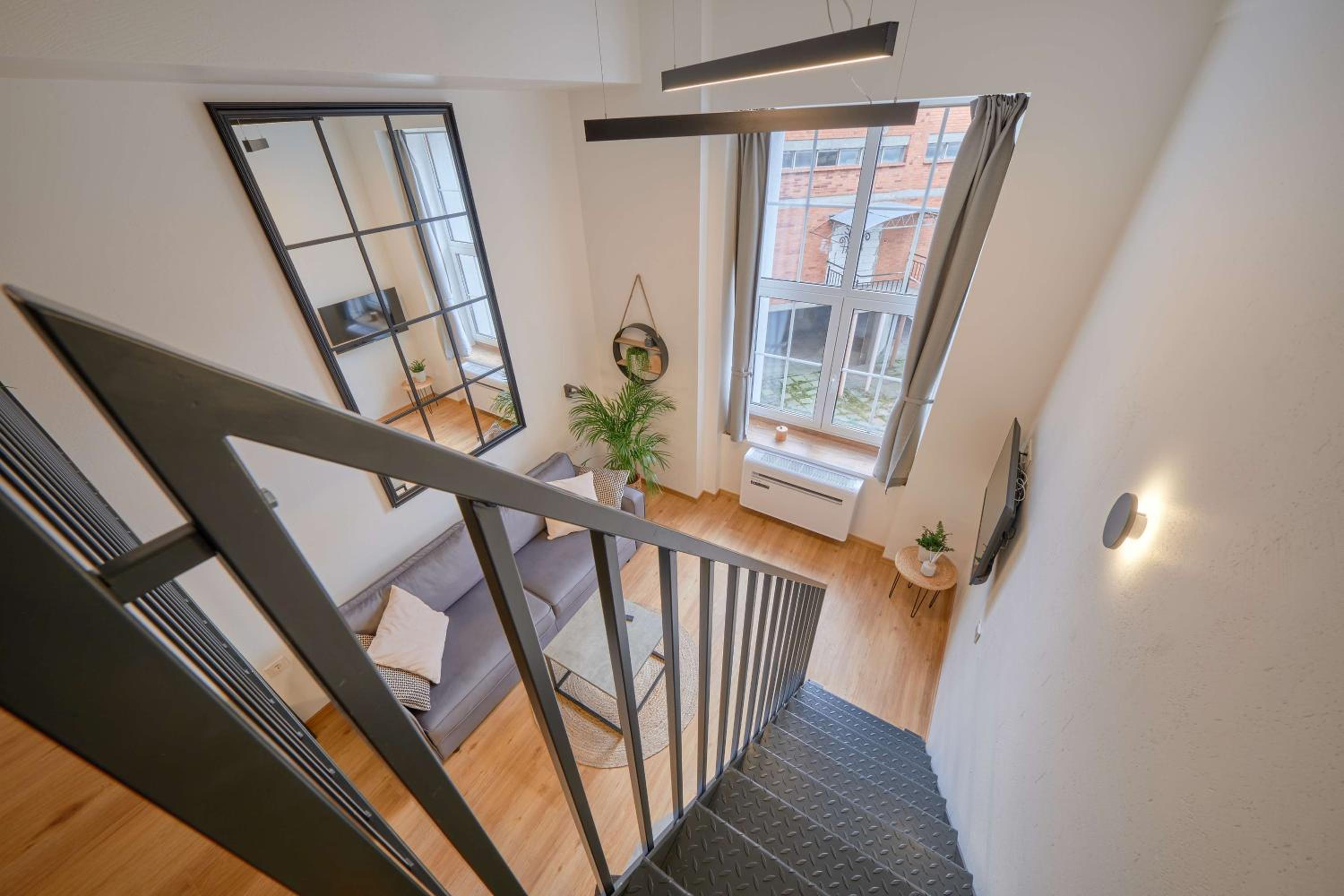 One-Bedroom Apartment - Photo 45