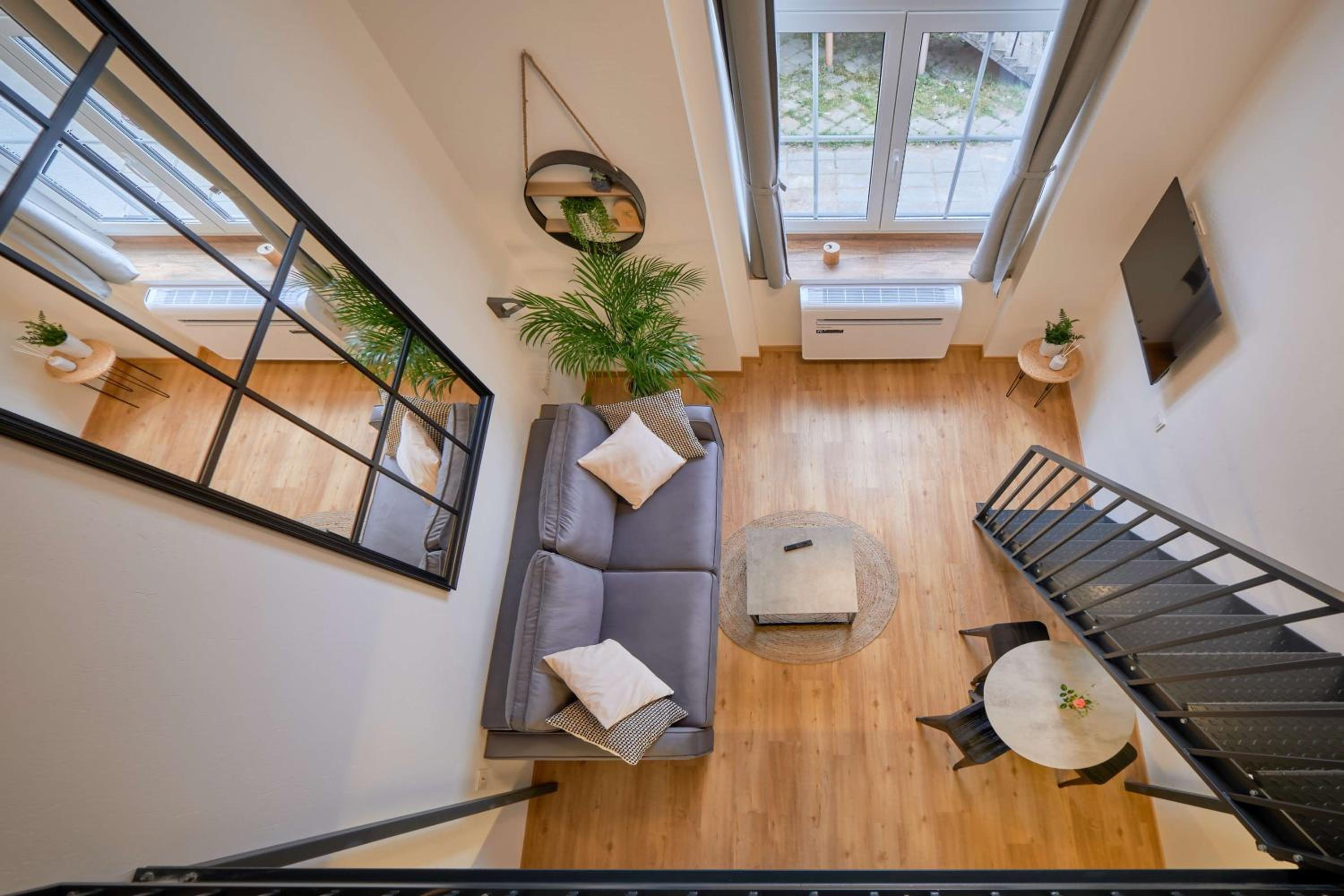 One-Bedroom Apartment - Photo 52