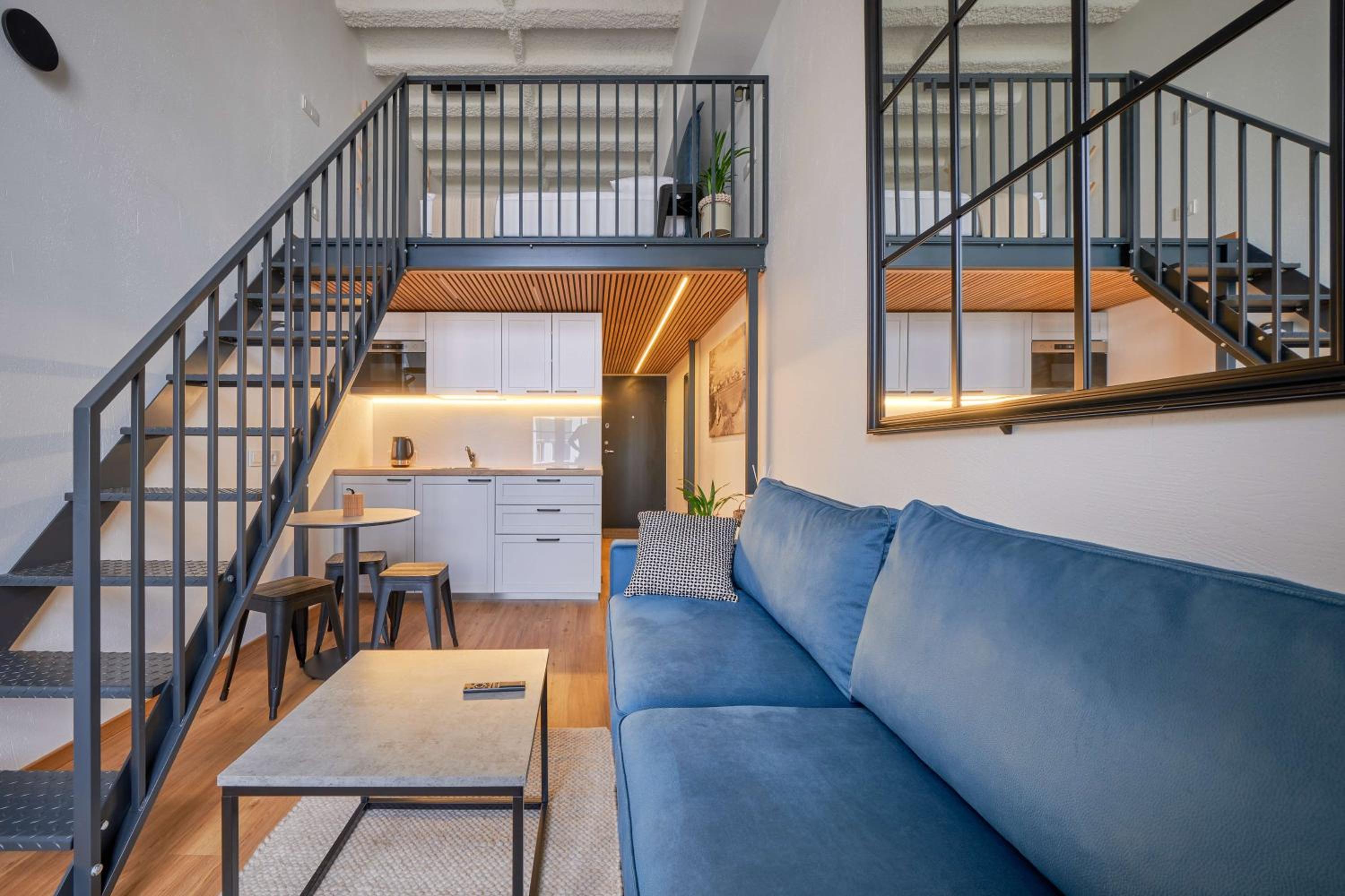 One-Bedroom Apartment - Photo 54