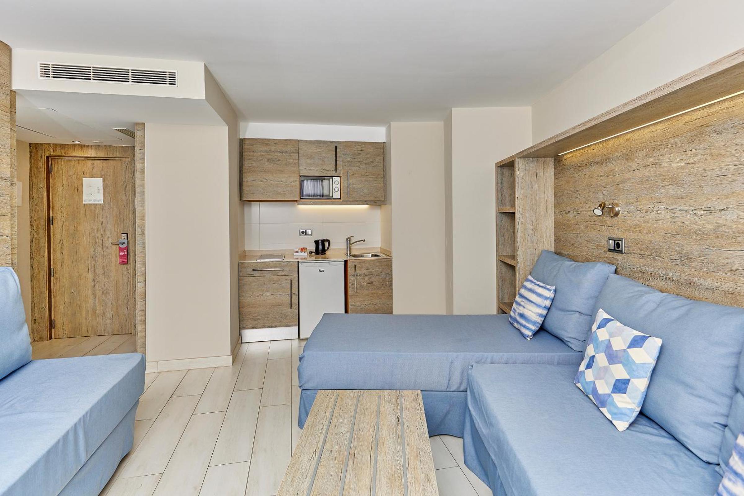 Apartment (Quintuple)