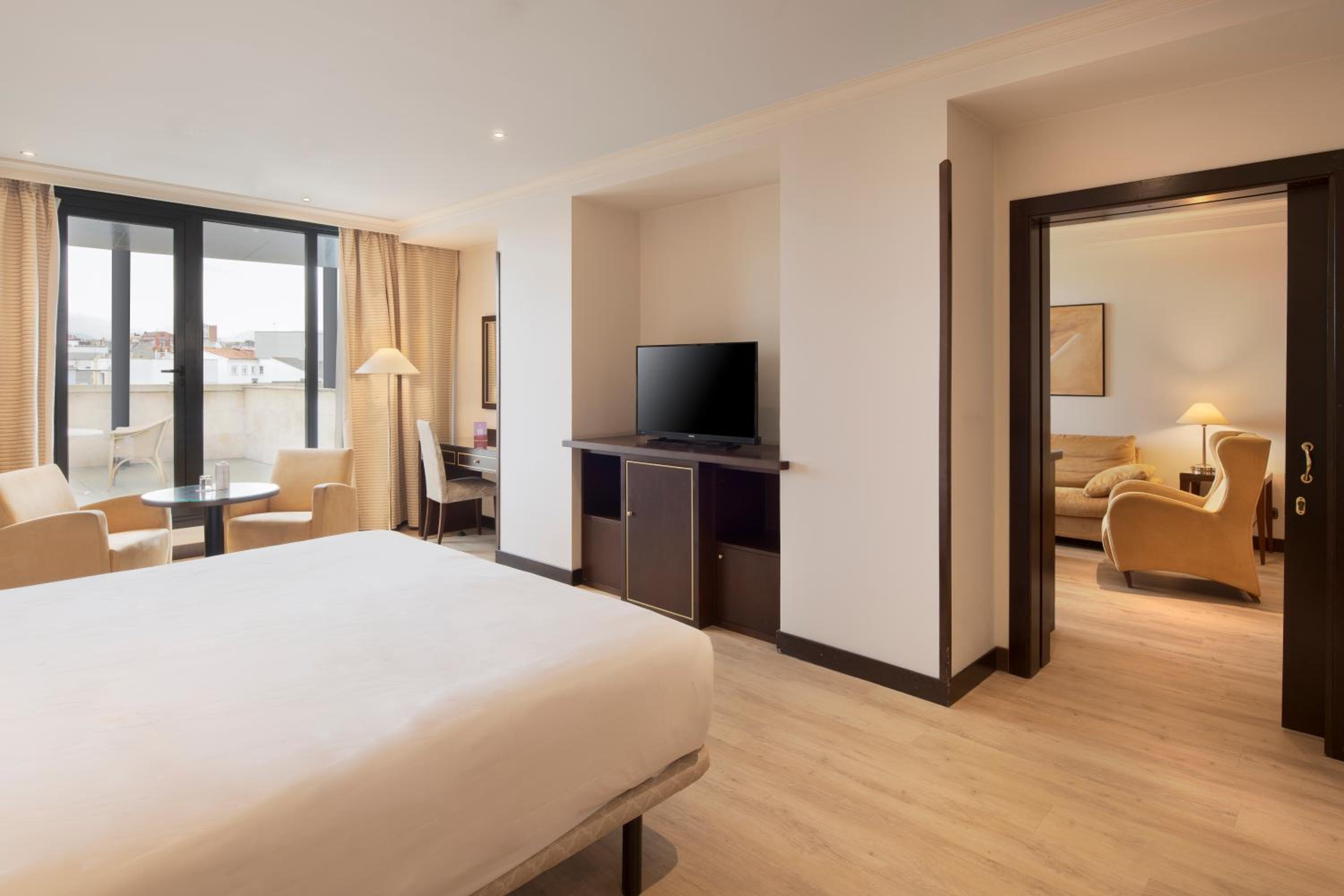 Junior Suite - Photo 3