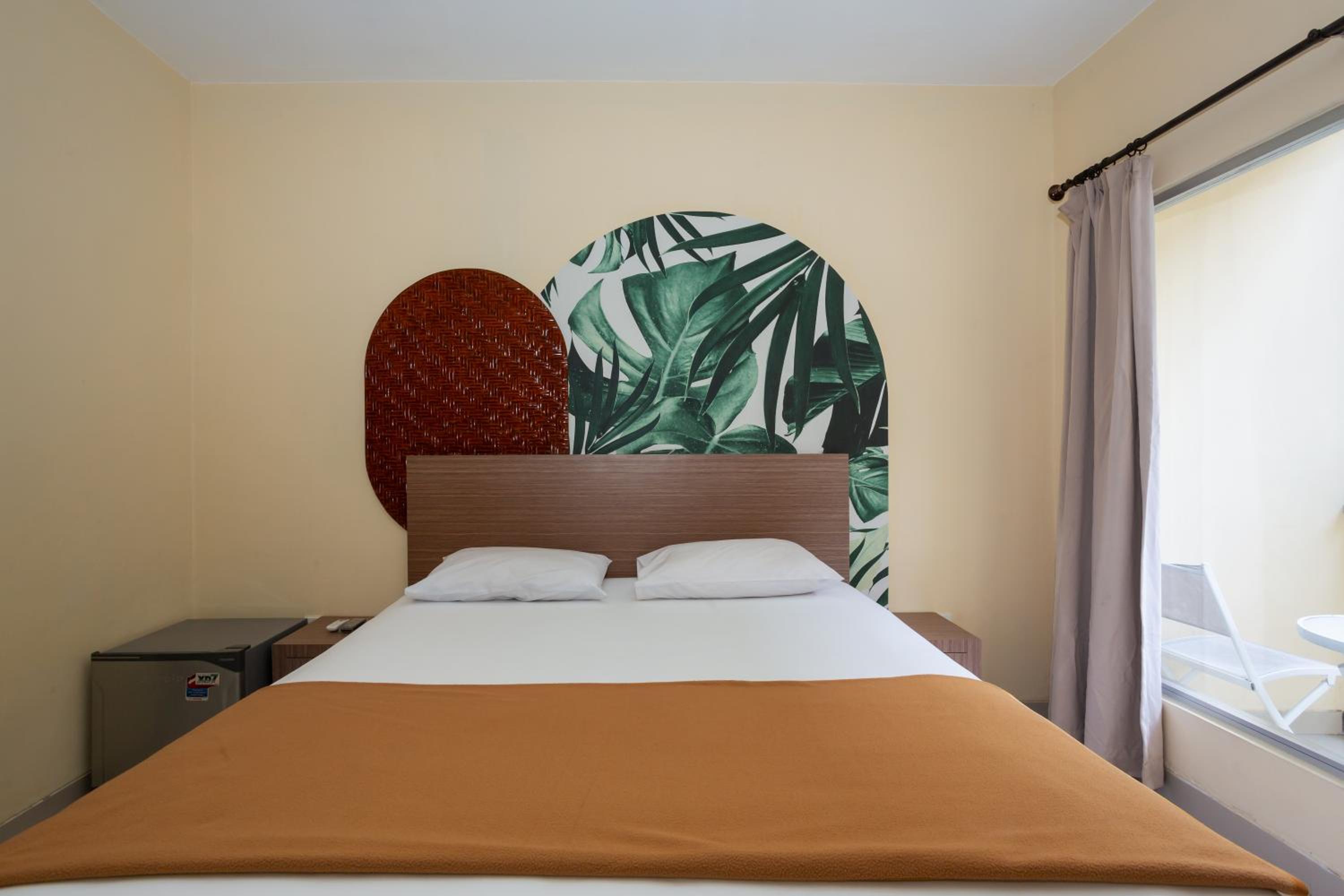  Premium King Room - Photo 9
