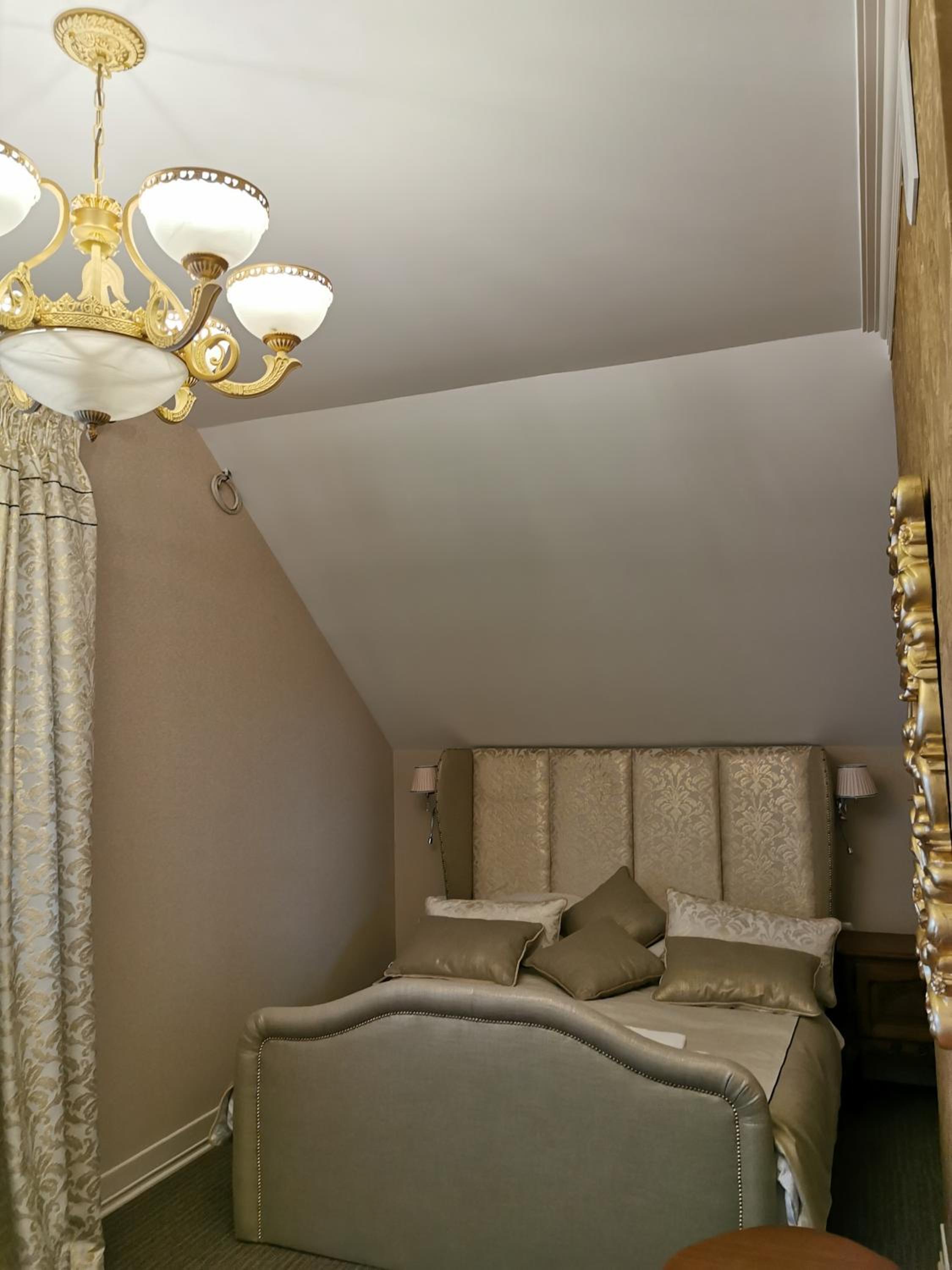 Deluxe Double Room with Balcony photo 1