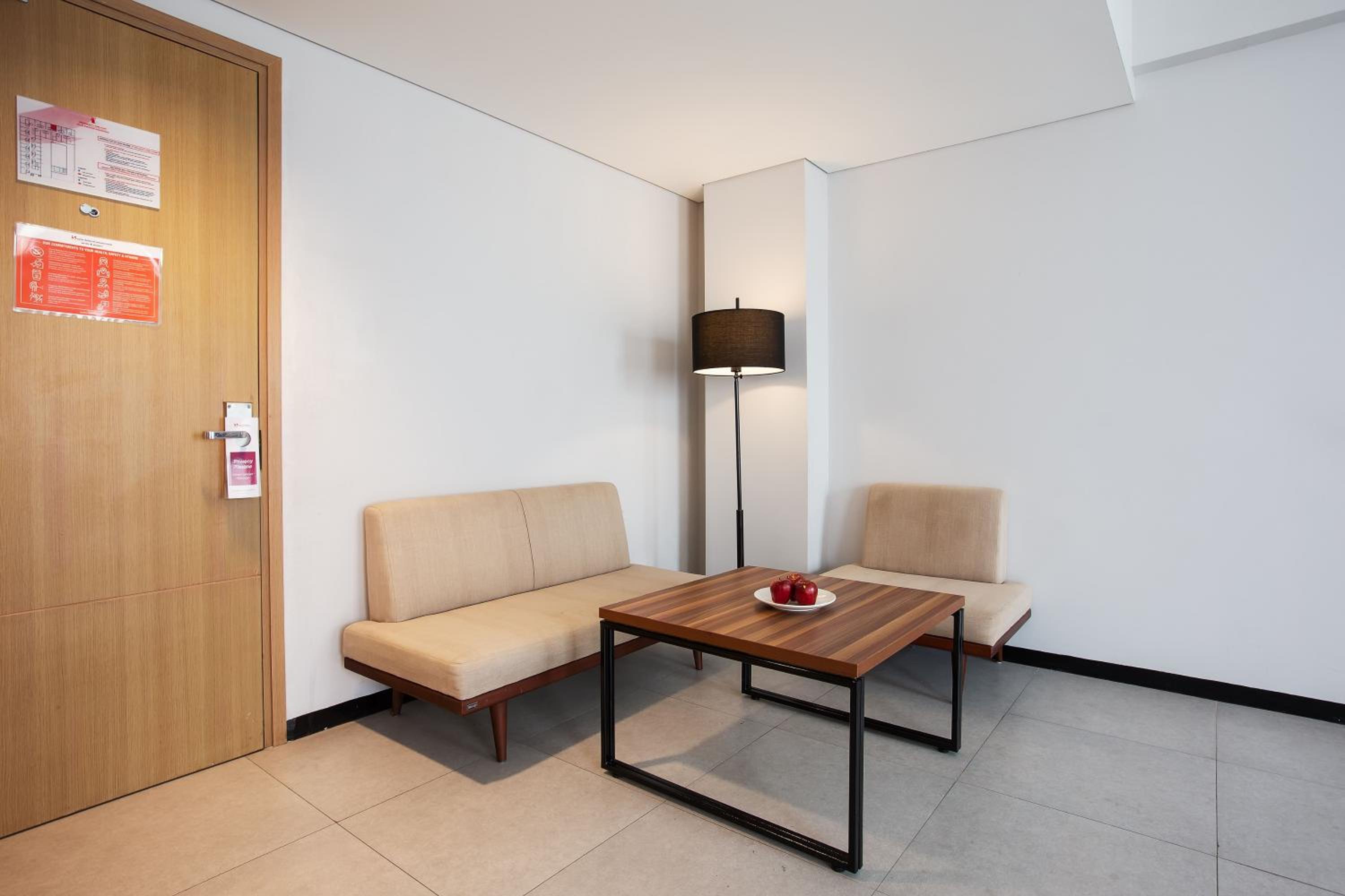 Queen Suite photo 3