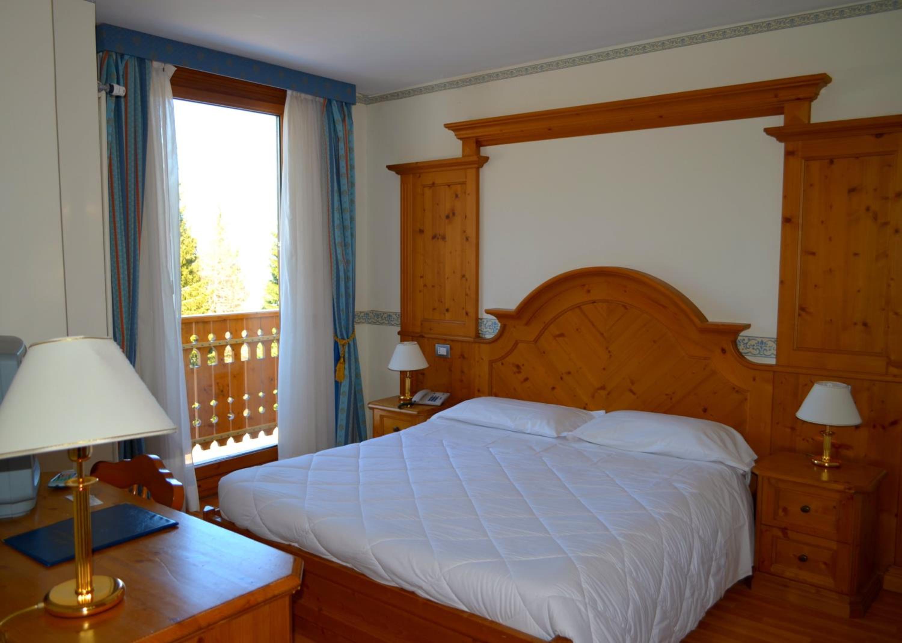 Double Room - Photo 9