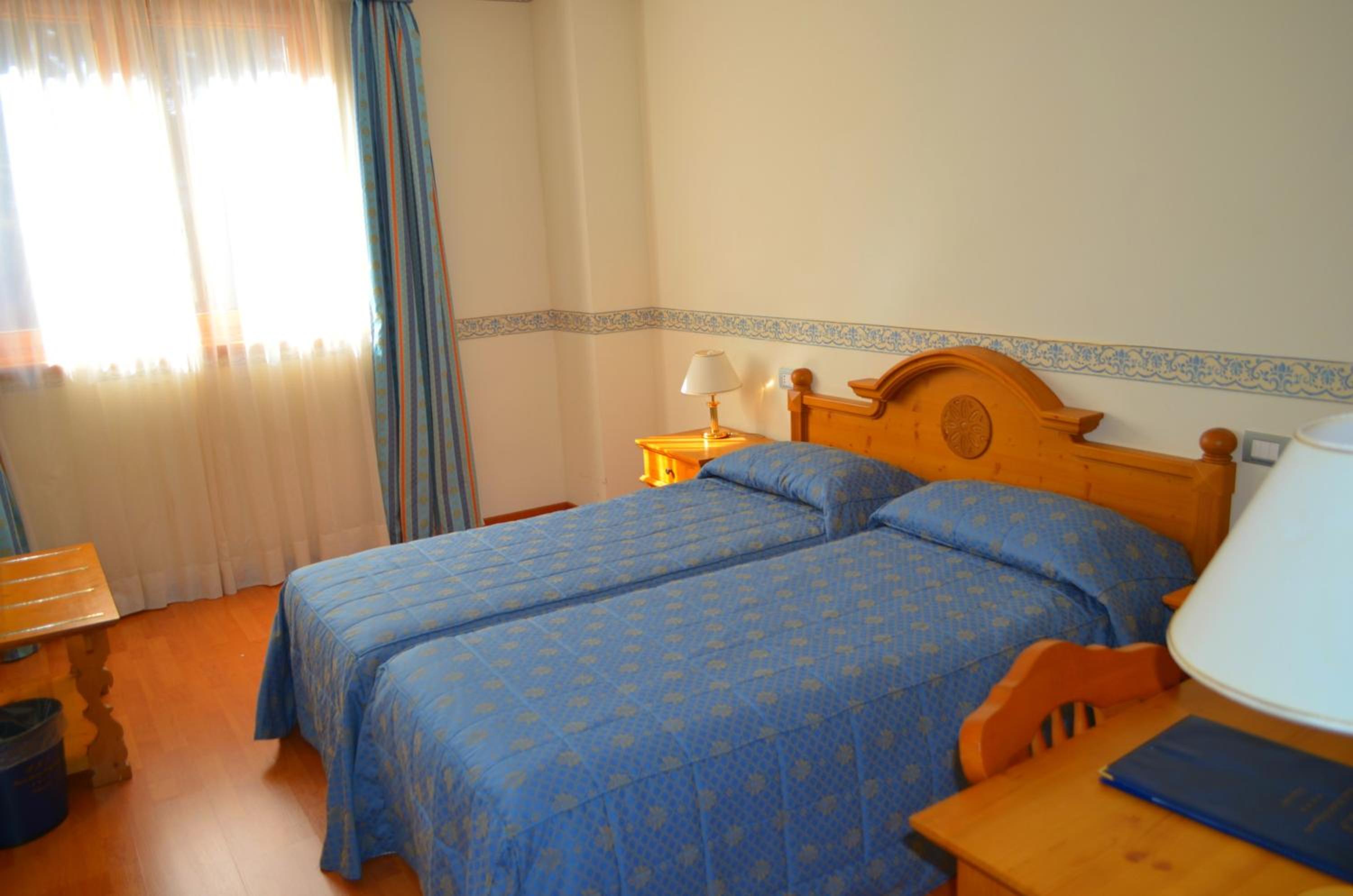 Double Room - Photo 2