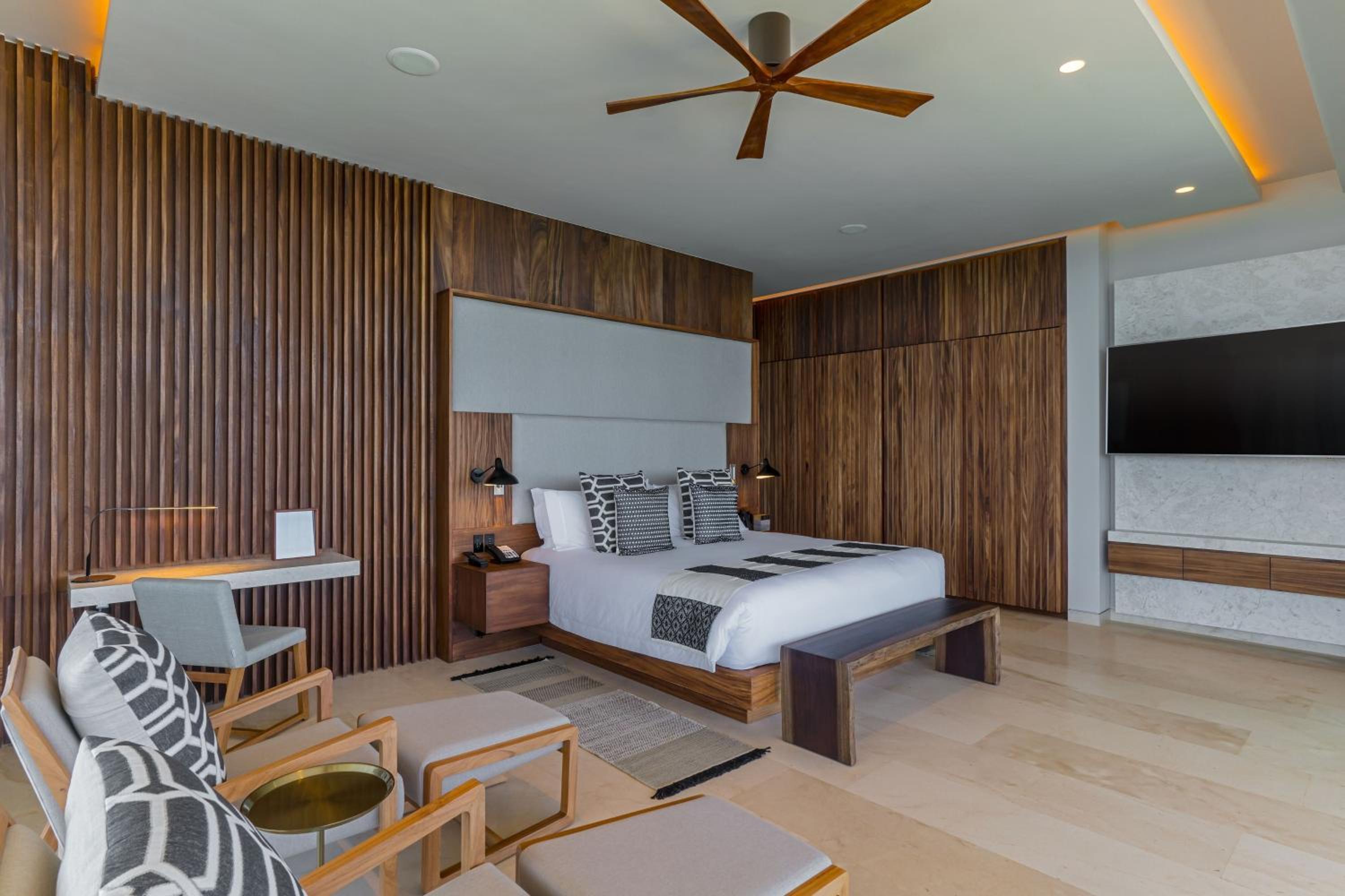 Three-Bedroom Residence With Balcony And Ocean View photo 1