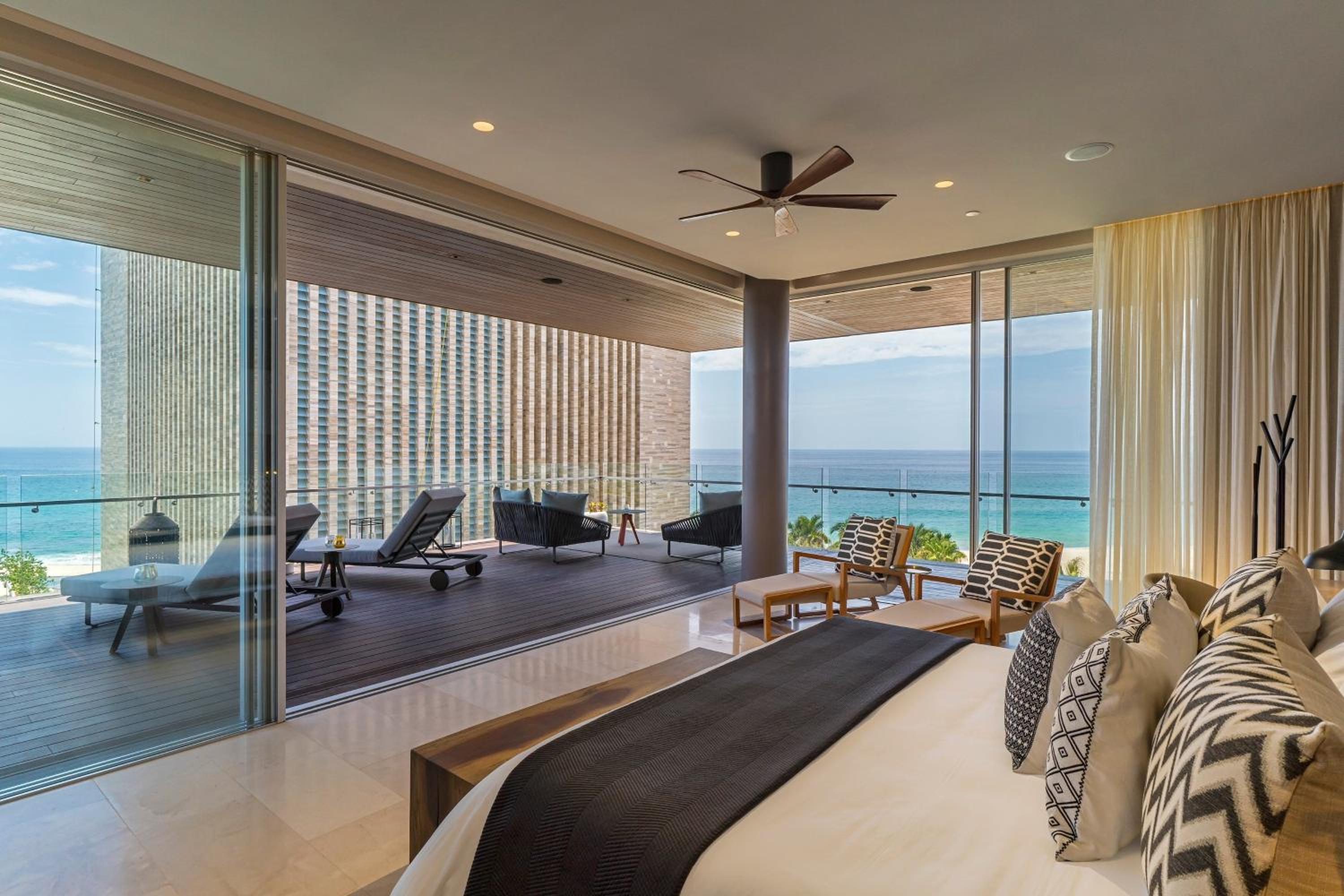 Three-Bedroom Residence With Terrace, Ocean View And Private Garden photo 2