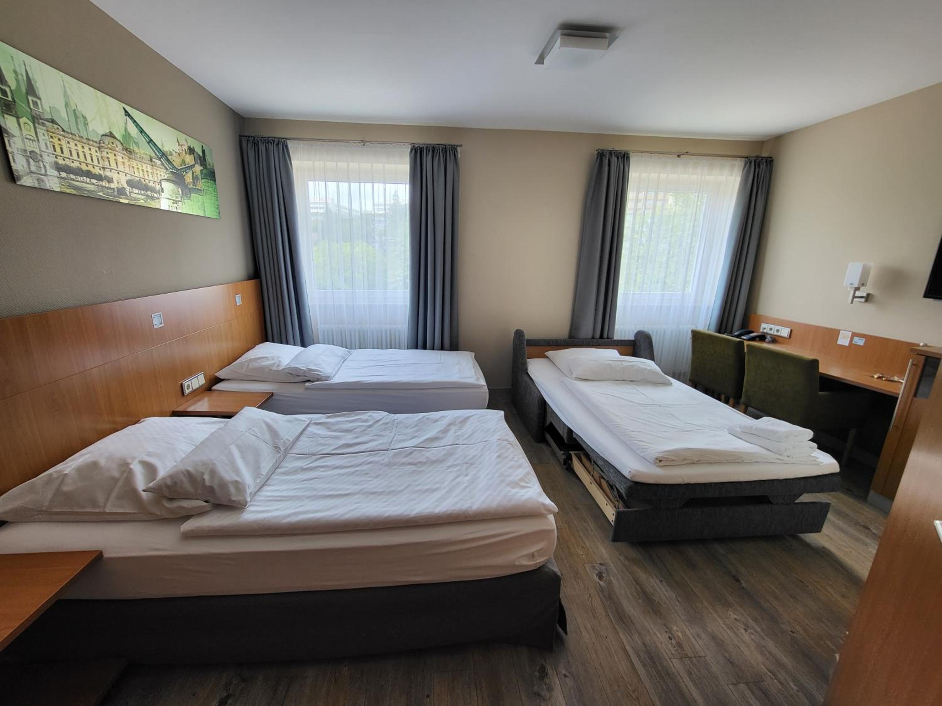 Triple Room photo 3