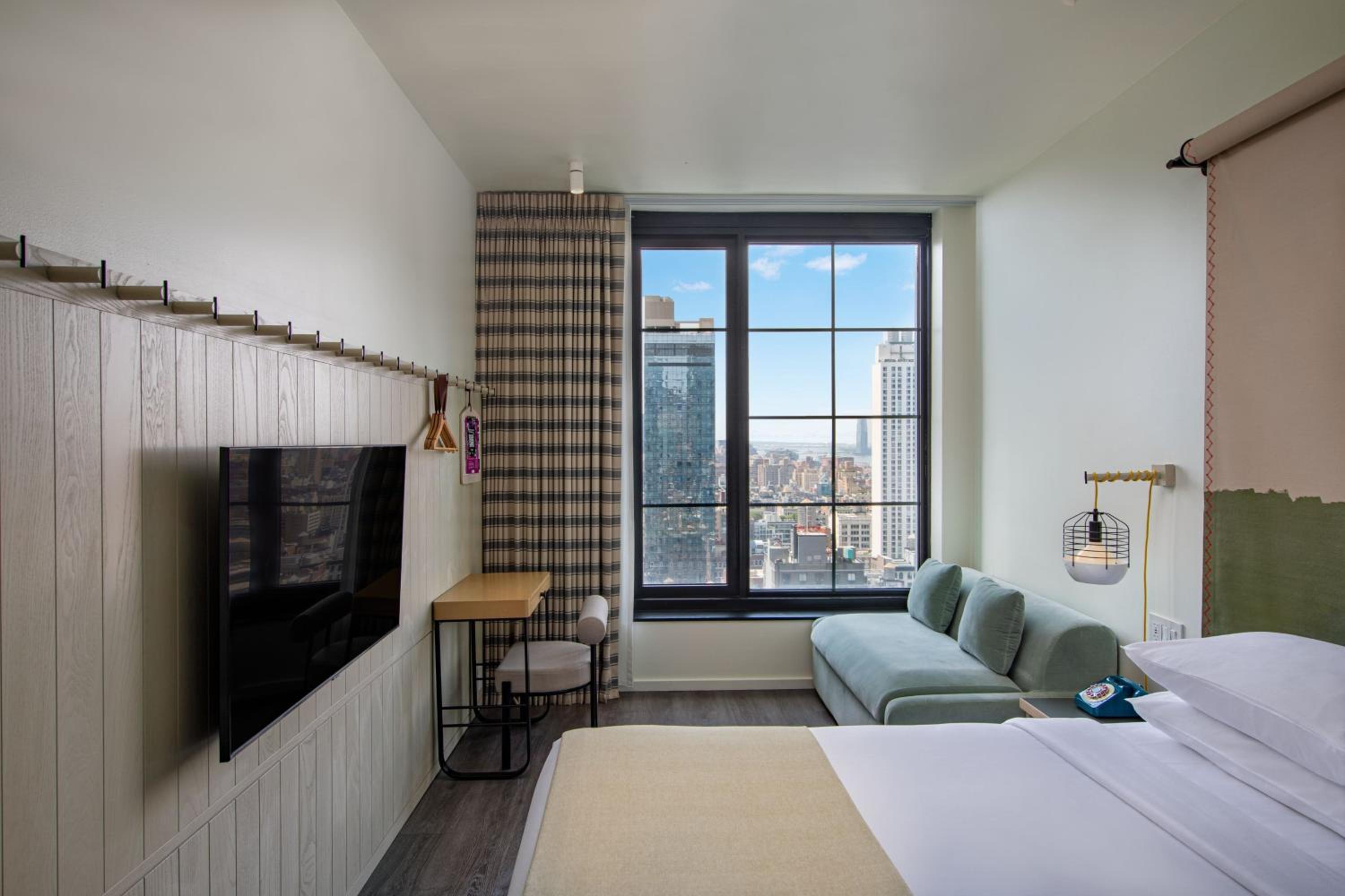 Executive King Room with City View photo 3