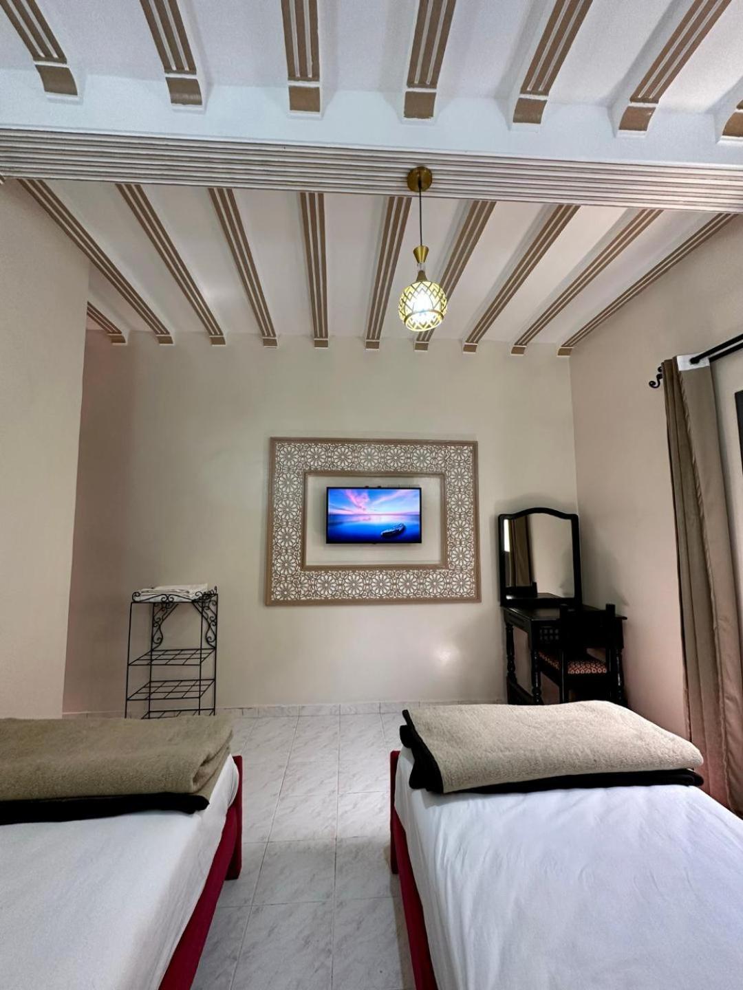 Deluxe Double or Twin Room with Pool View photo 3