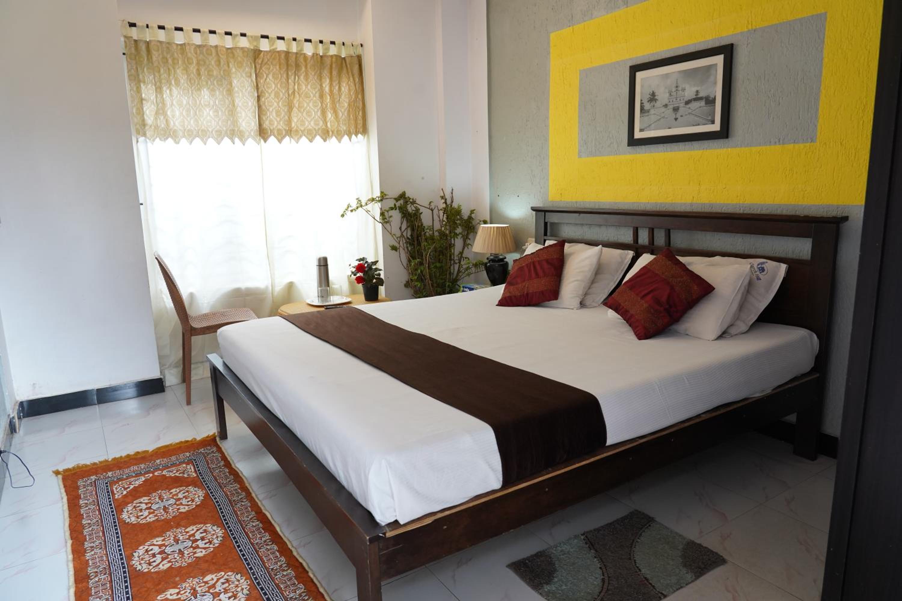 Deluxe Room (2 Adults + 1 Child) photo 2