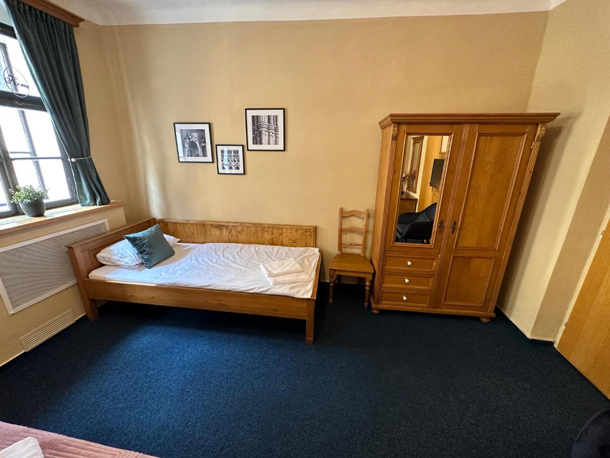 Triple Room photo 2